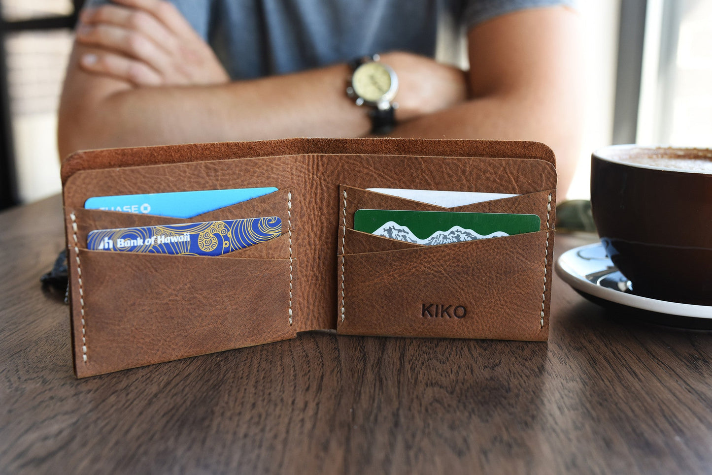 Buck Bifold Kiko Leather
