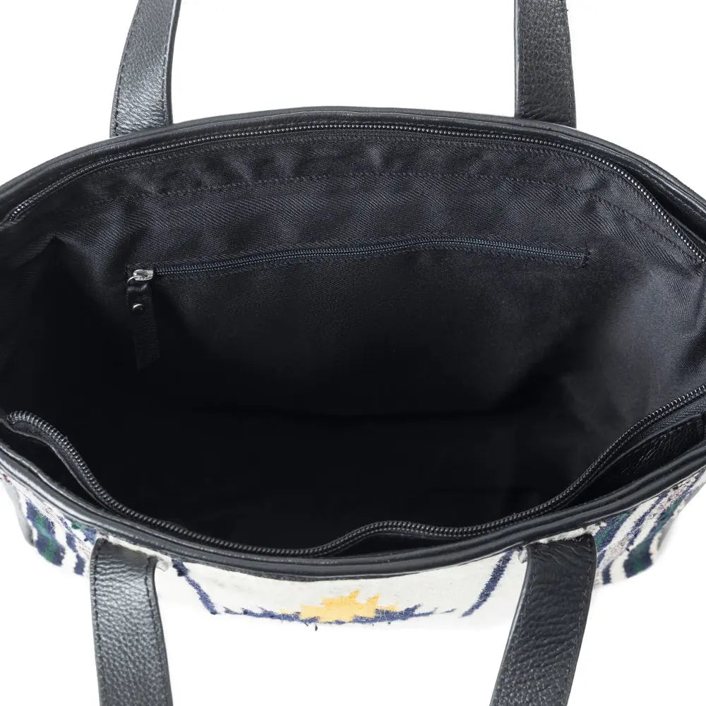 Pueblo Visions Concealed Carry Bag In Black Myra USA