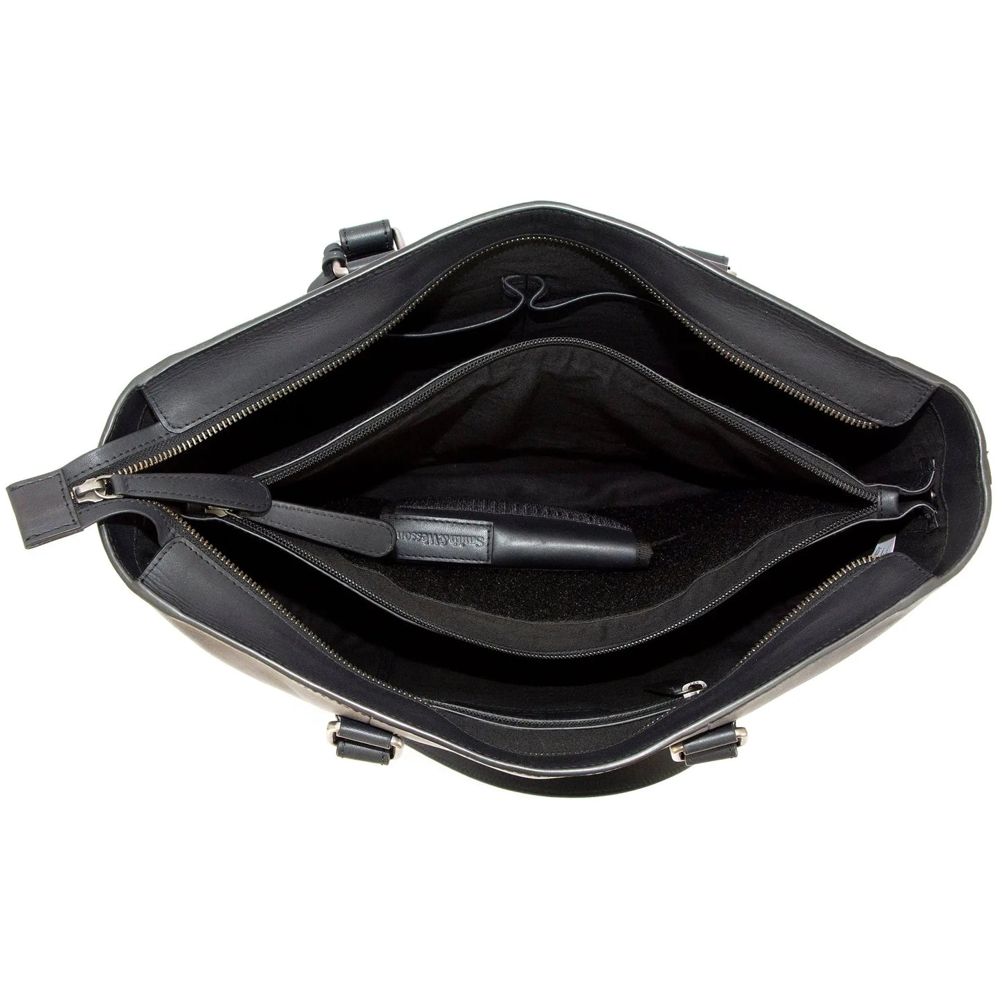 Smith & Wesson Concealed Carry Travel Tote Cameleon Bags