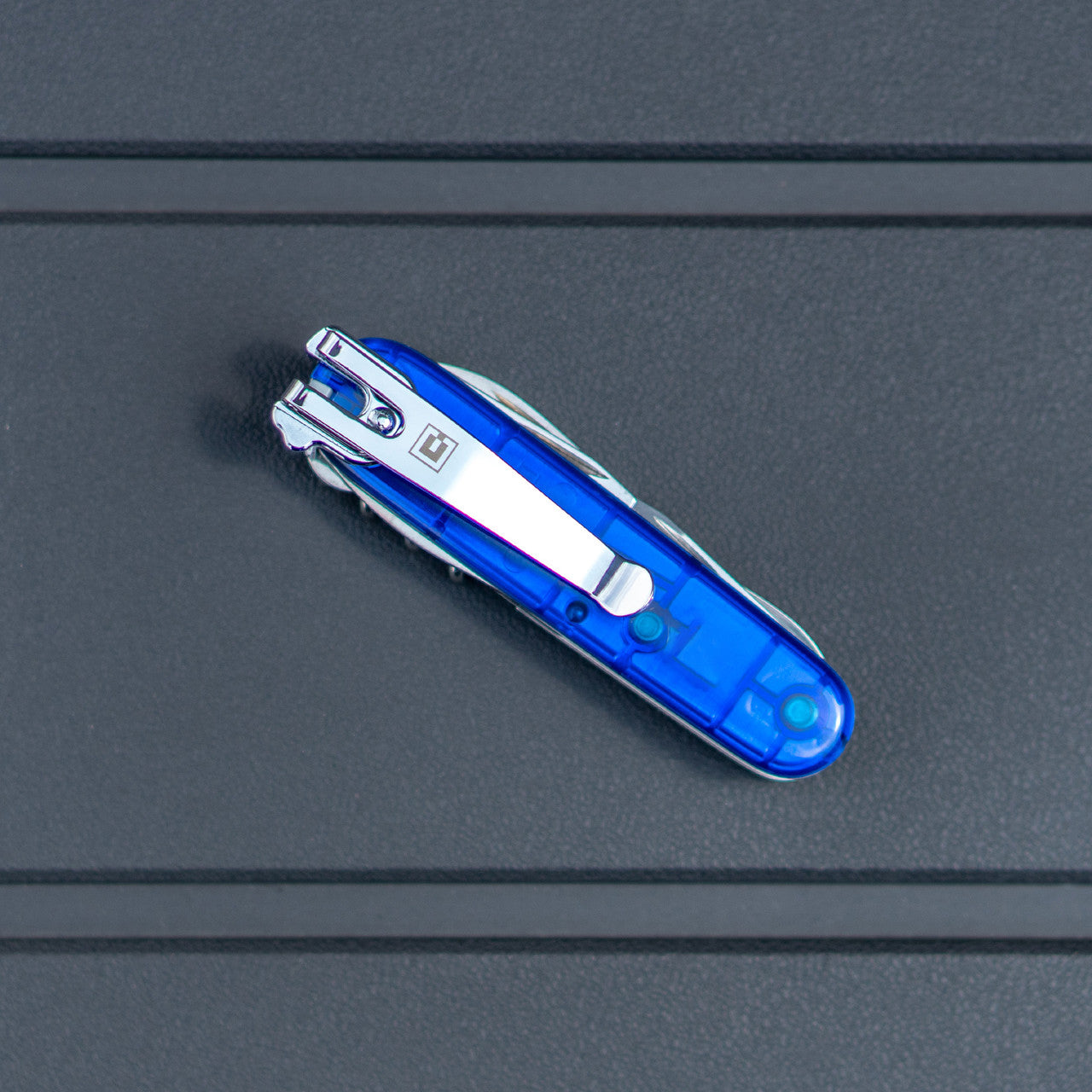 SwissQlip - Swiss Army Knife Pocket Clip Clip & Carry