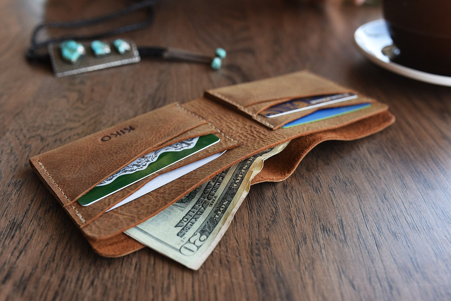 Buck Bifold Kiko Leather