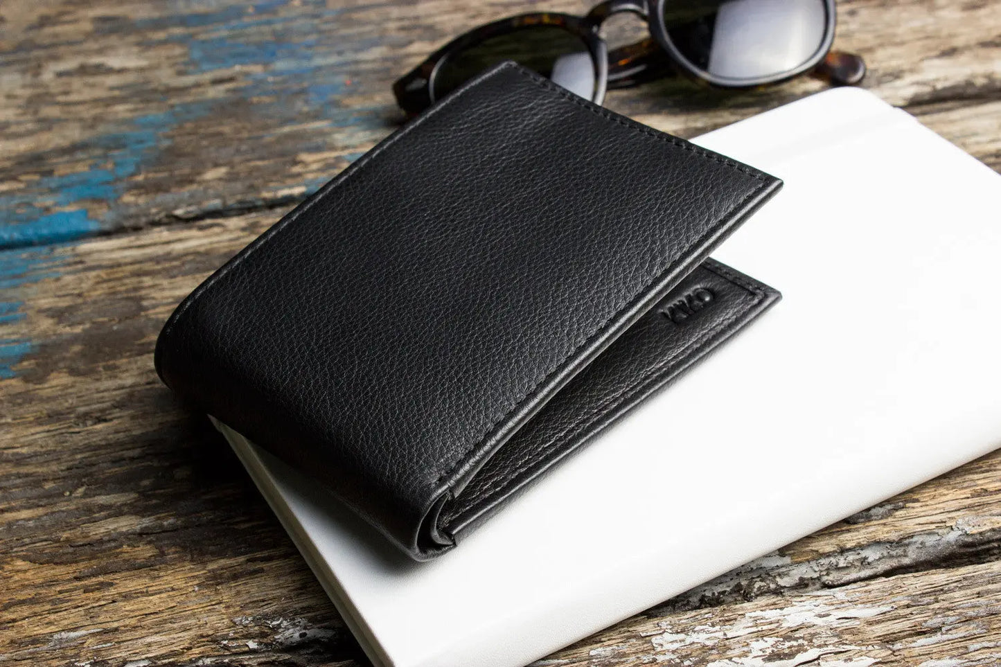 Traditional Bifold Wallet Kiko Leather