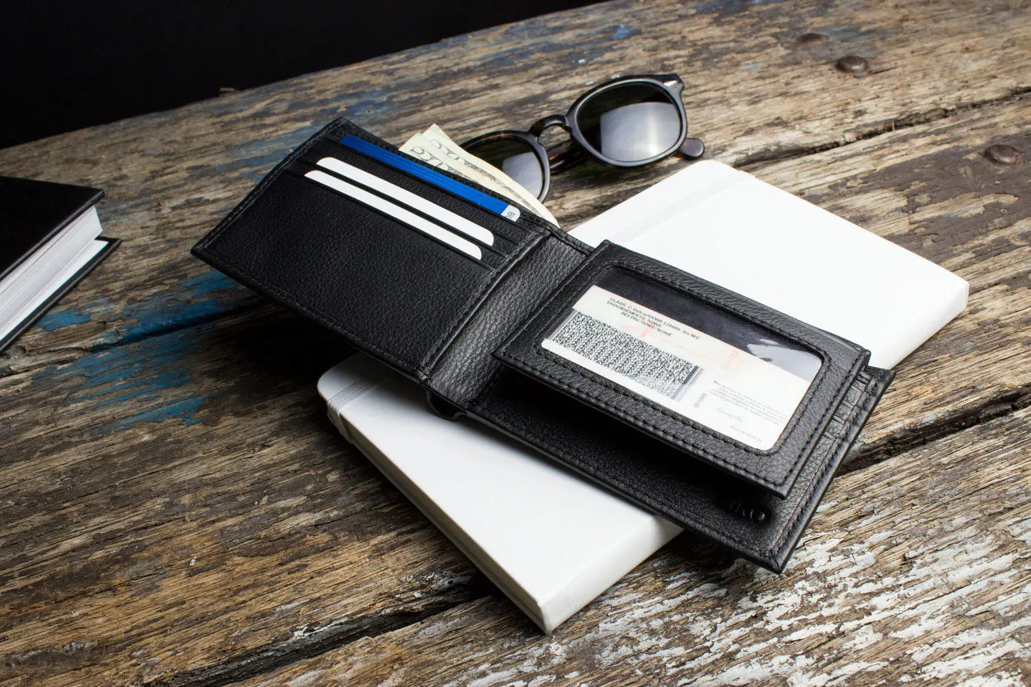 Traditional Bifold Wallet Kiko Leather