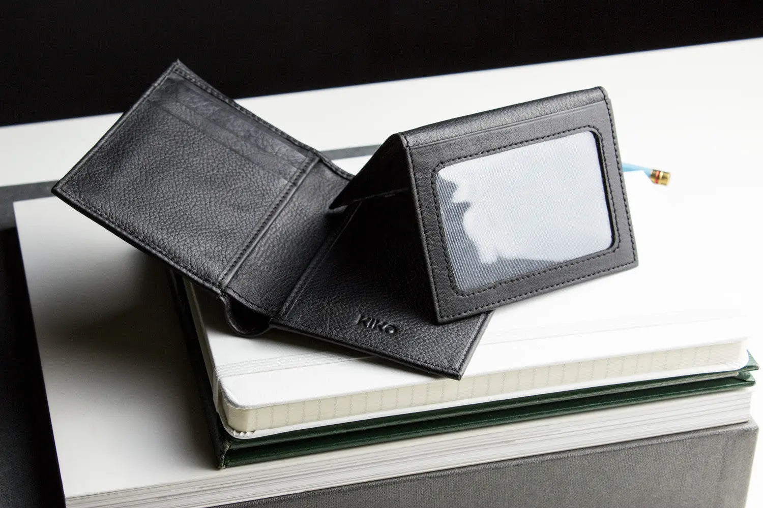 Slimfold Passcase Wallet Kiko Leather