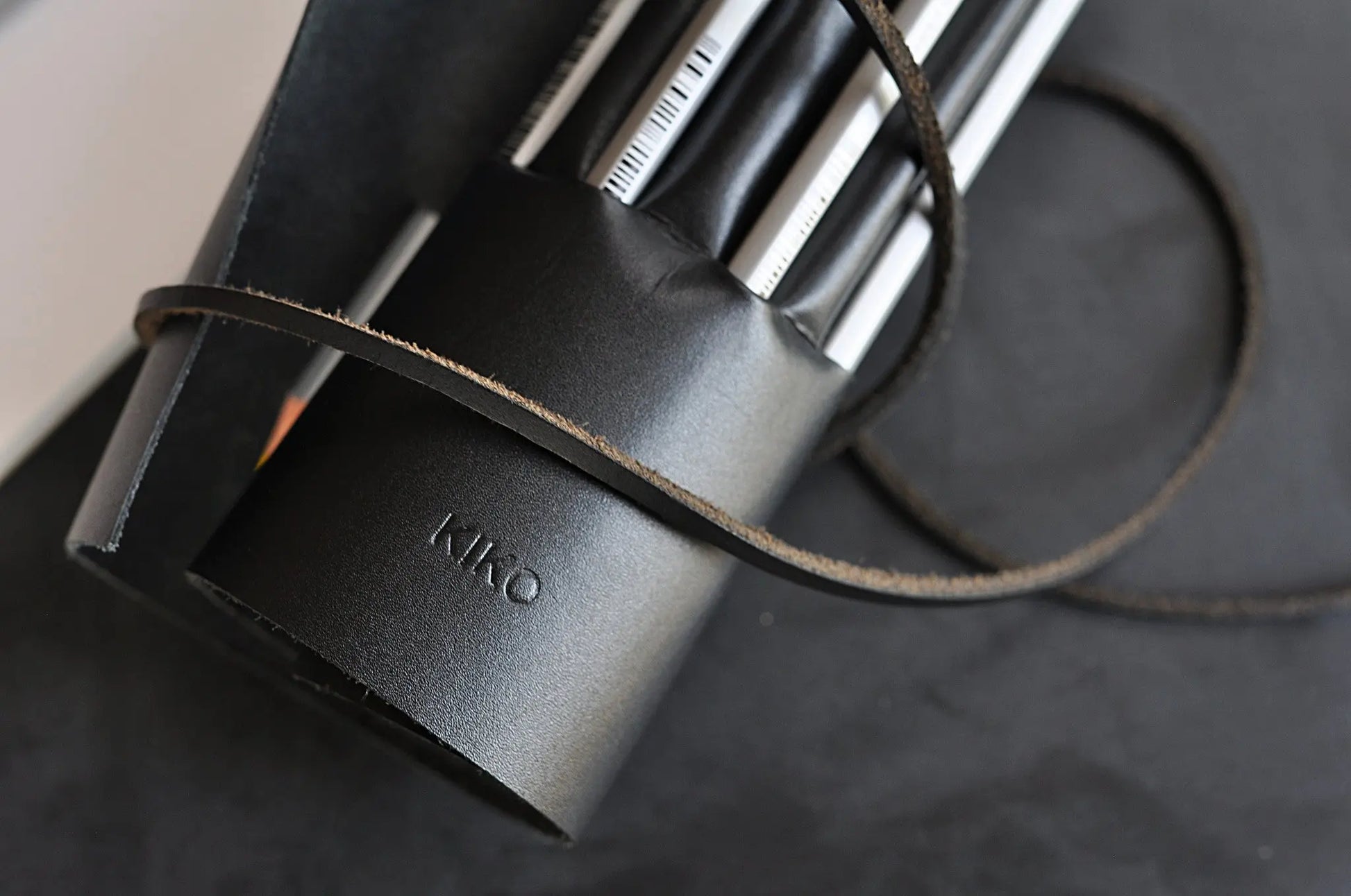 Pencil Wrap Kiko Leather