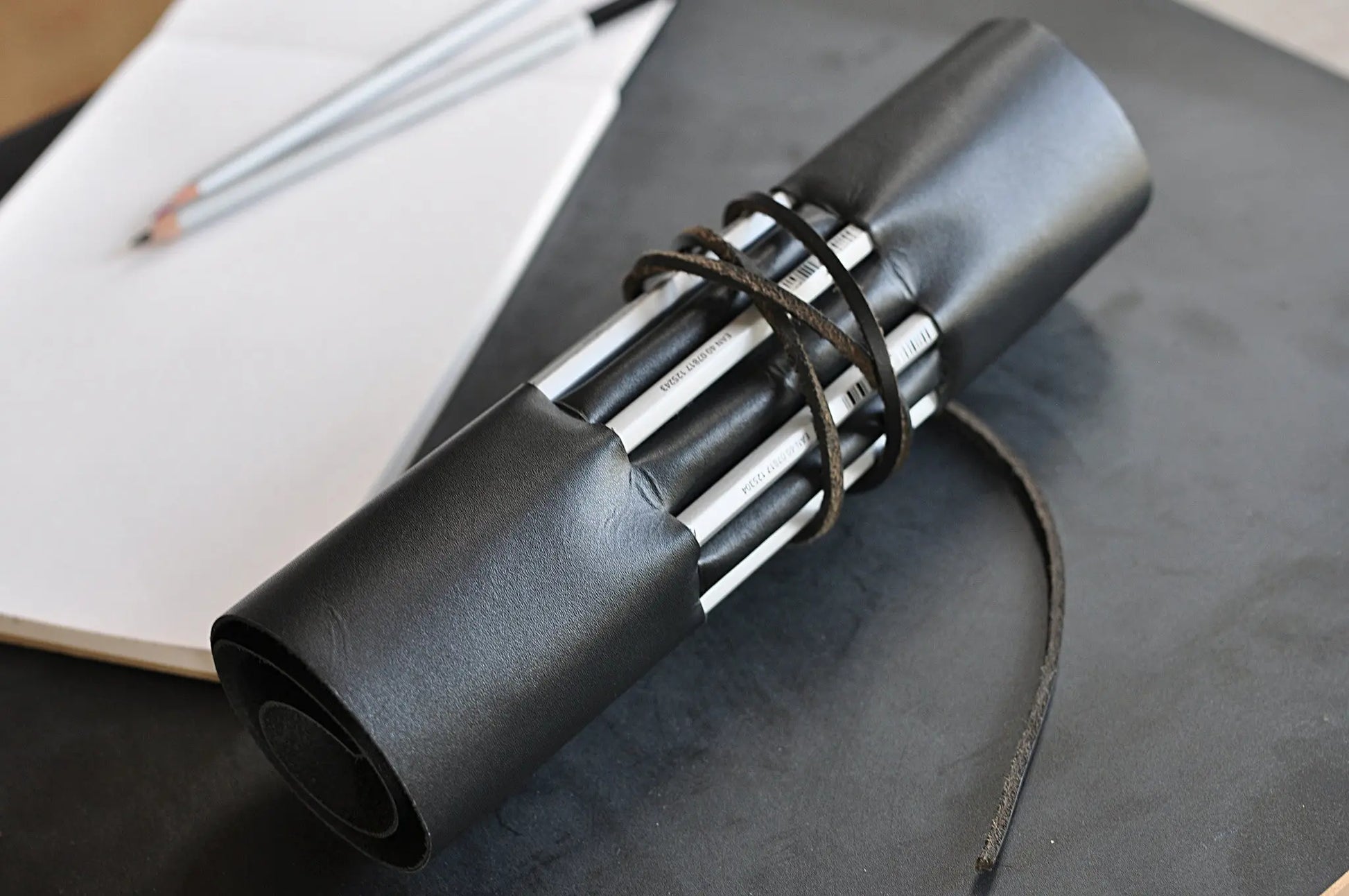 Pencil Wrap Kiko Leather