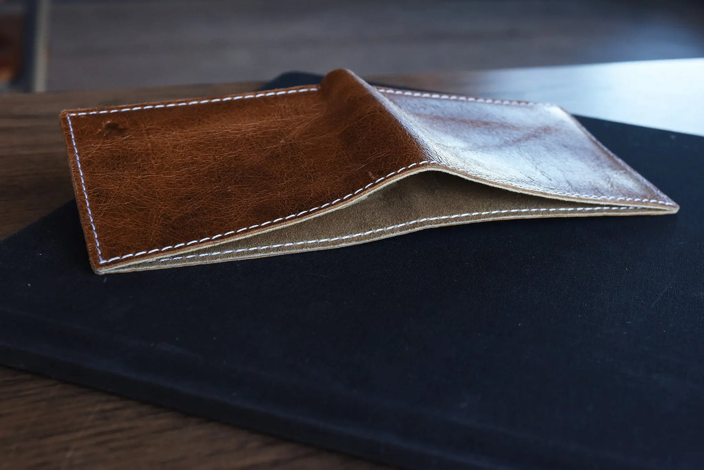 X Bifold Kiko Leather