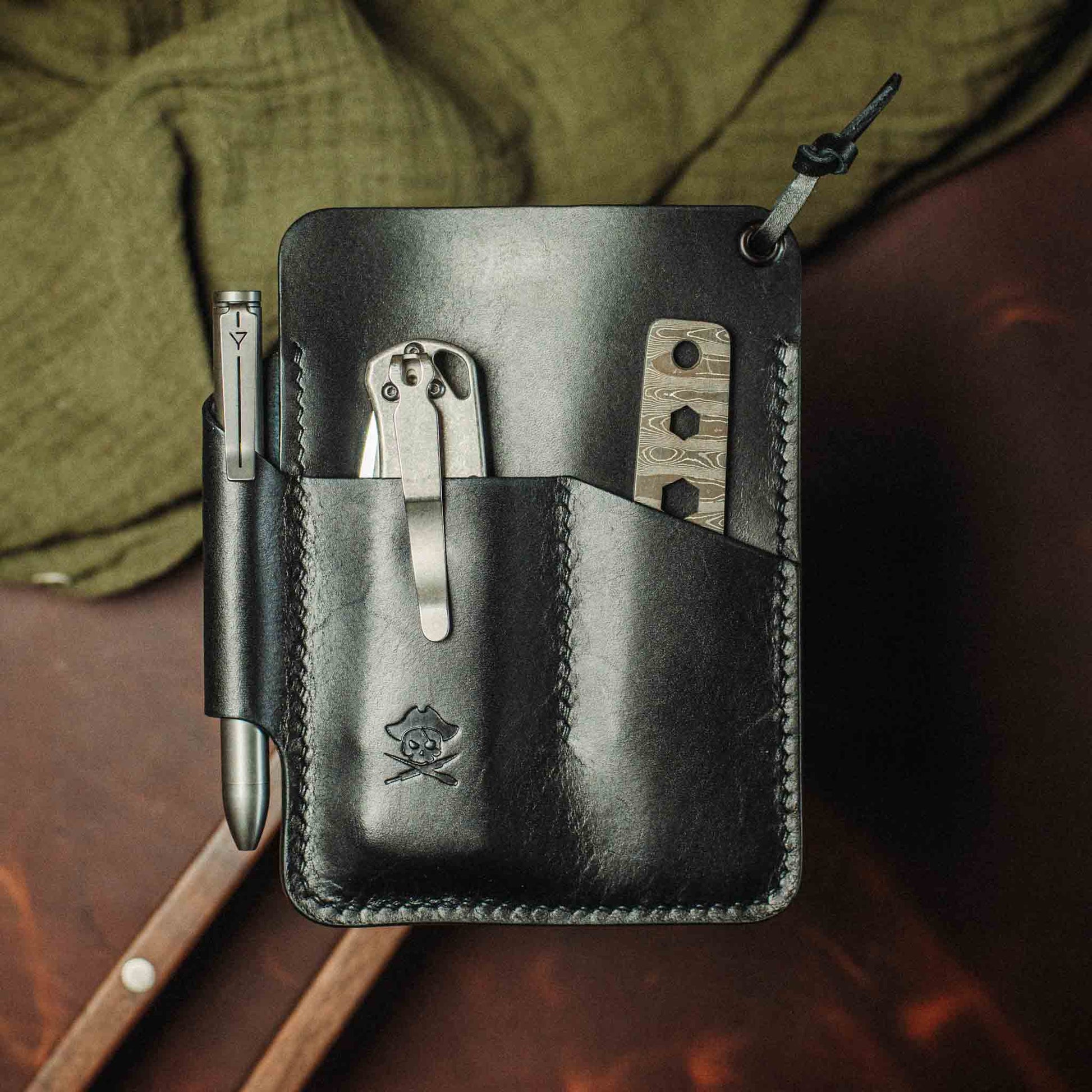 Pirate Goods First Mate Fatty – Large Leather EDC Organizer Pirate Goods