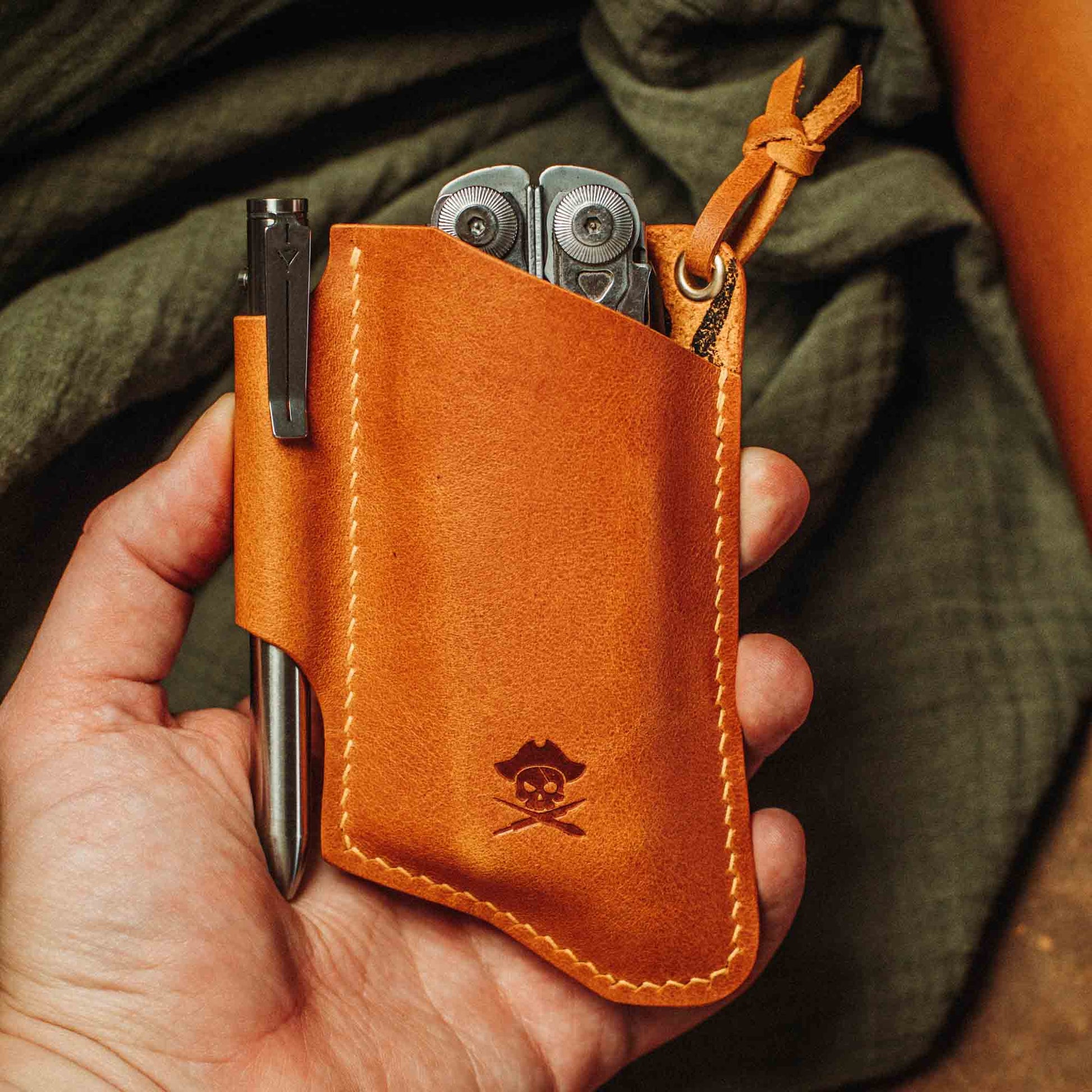 Pirate Goods Sailor v3 – Leather EDC Knife Sleeve Pirate Goods