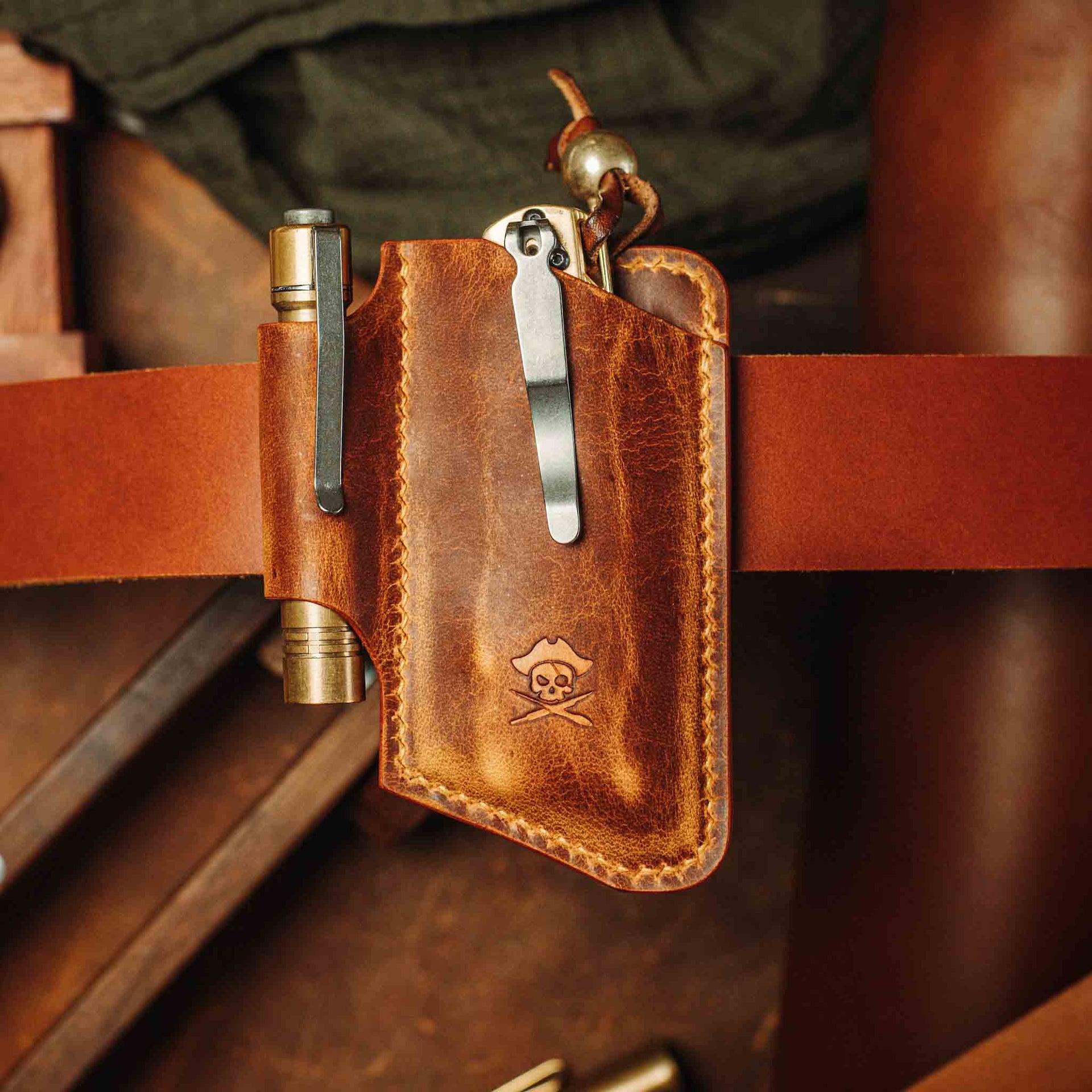 Sailor v4 Knife Sheath – Leather EDC Belt Knife Holder