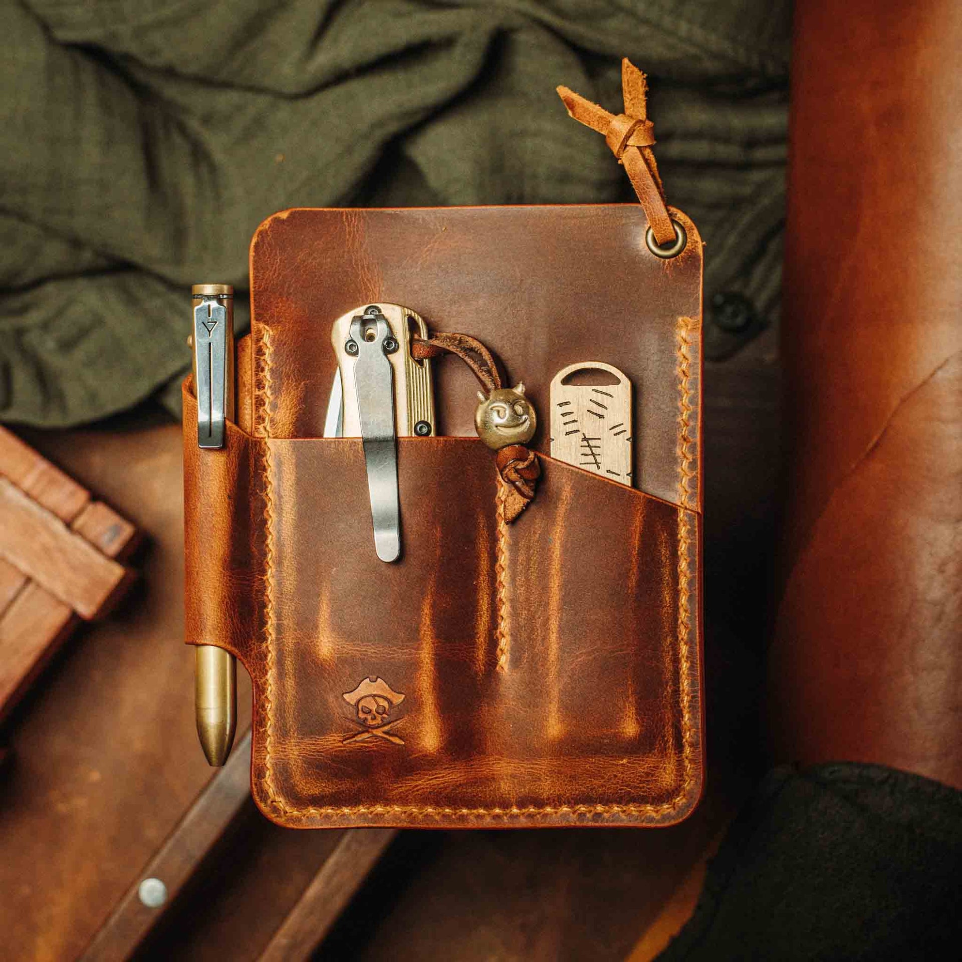 First Mate Fatty – Large Leather EDC Organizer
