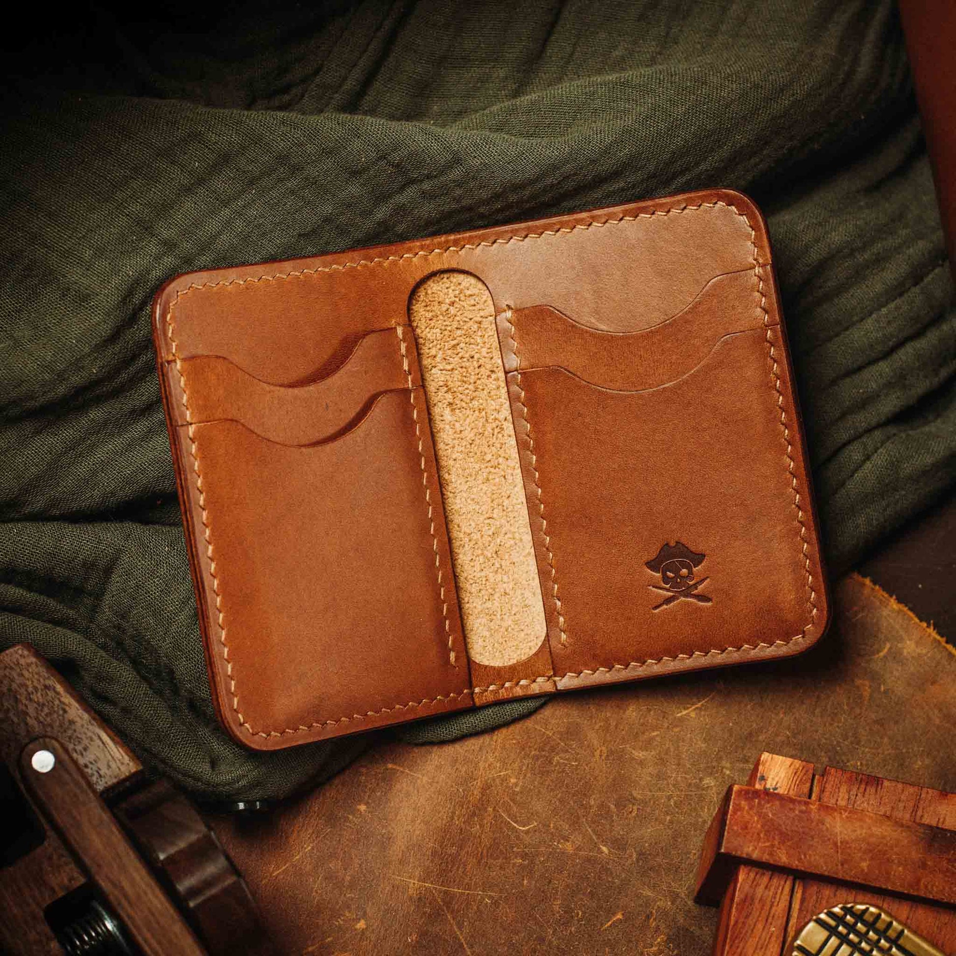 Pirate Goods Buccaneer – Slim Bifold Wallet Pirate Goods