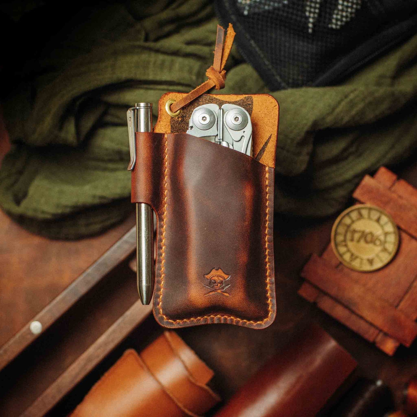 Pirate Goods Sailor Knife Sleeve – Leather EDC Pocket Knife Holder Pirate Goods
