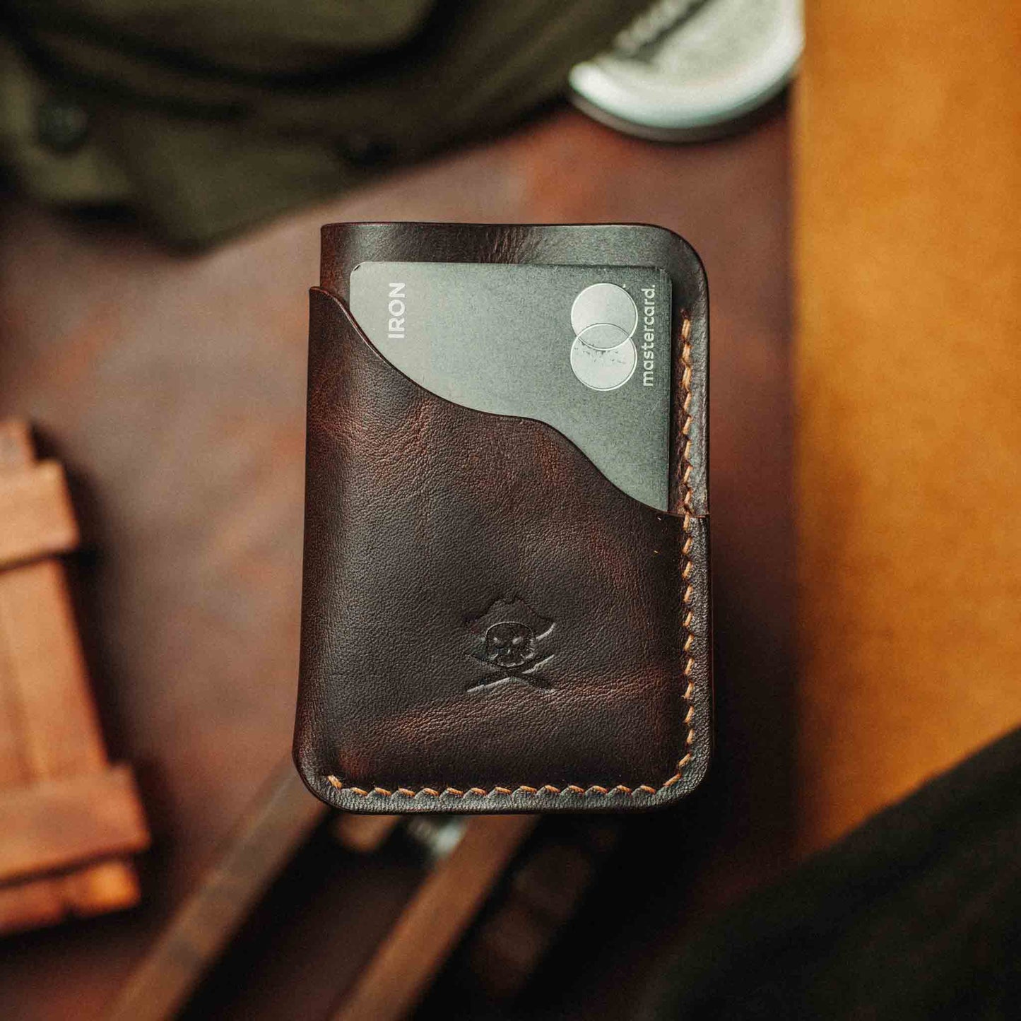 Venturer v2 – Minimalist Leather Wallet Pirate Goods