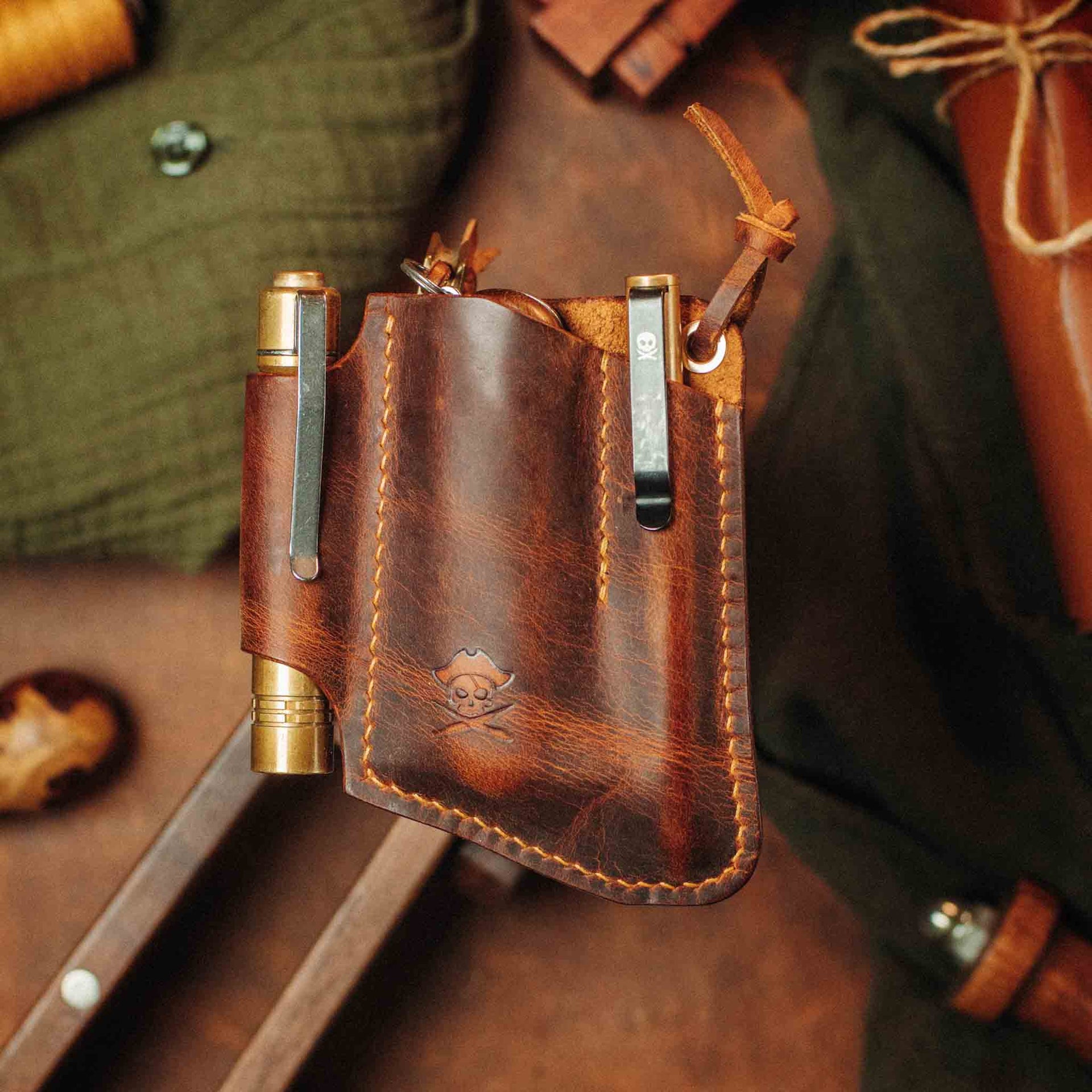 First Mate v3 Pocket Organizer – Leather EDC Pocket Carrier