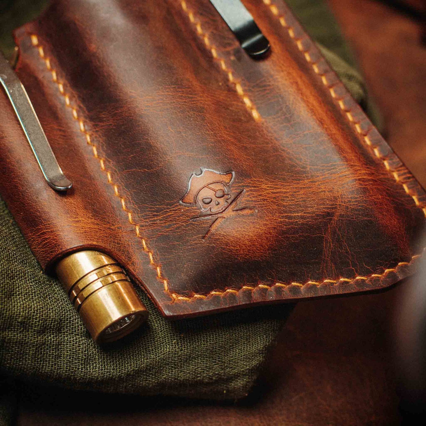 Pirate Goods First Mate v3 Pocket Organizer – Leather EDC Pocket Carrier Pirate Goods