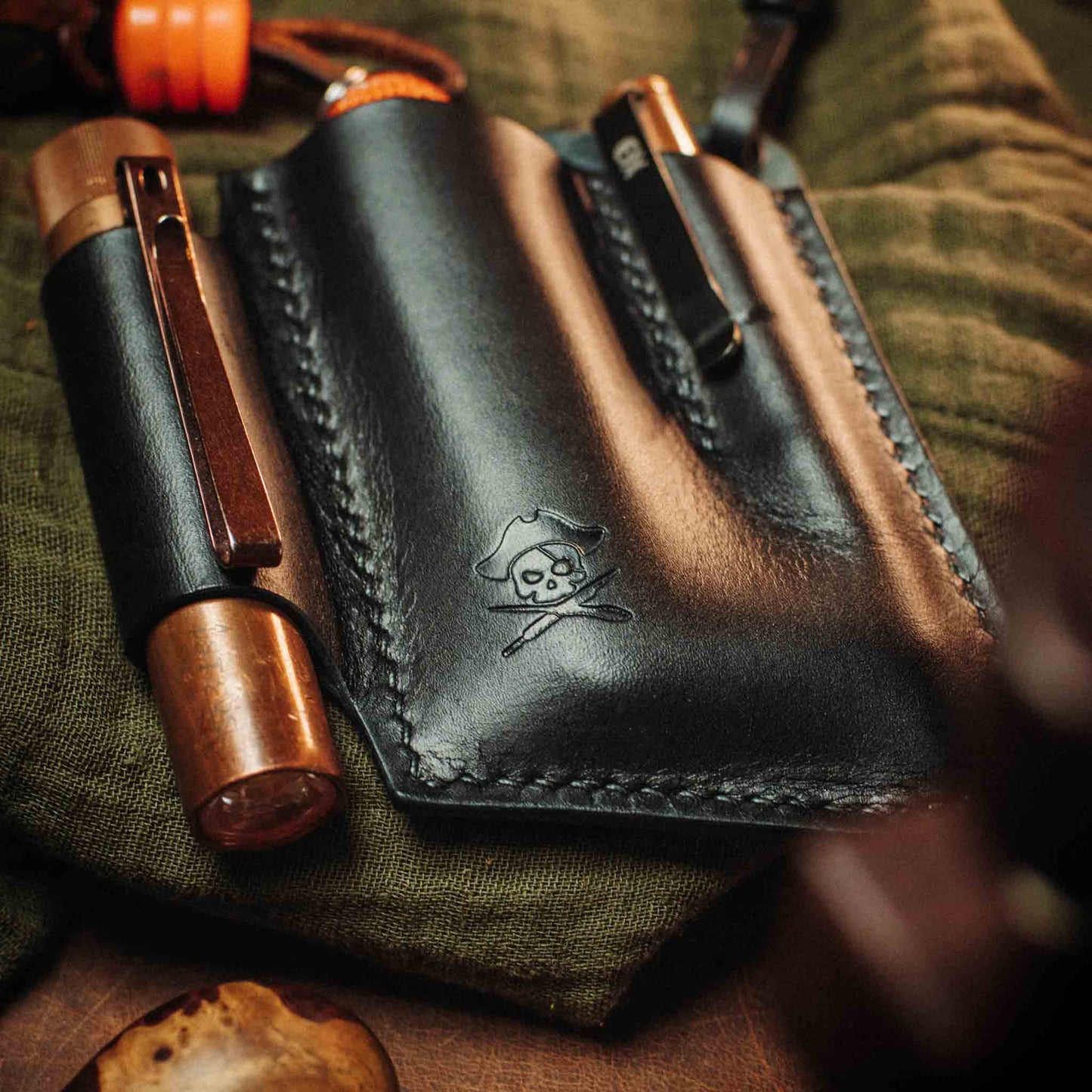 Pirate Goods First Mate v3 Pocket Organizer – Leather EDC Pocket Carrier Pirate Goods