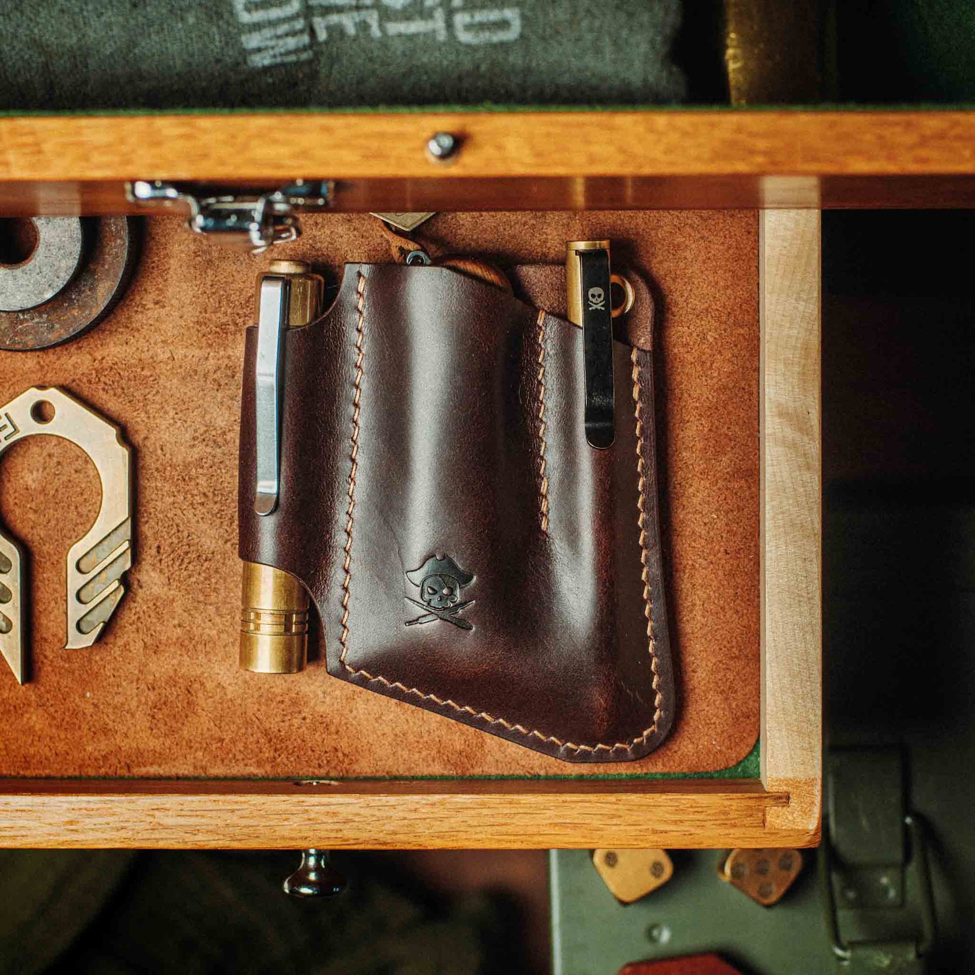 Pirate Goods First Mate v3 Pocket Organizer – Leather EDC Pocket Carrier Pirate Goods