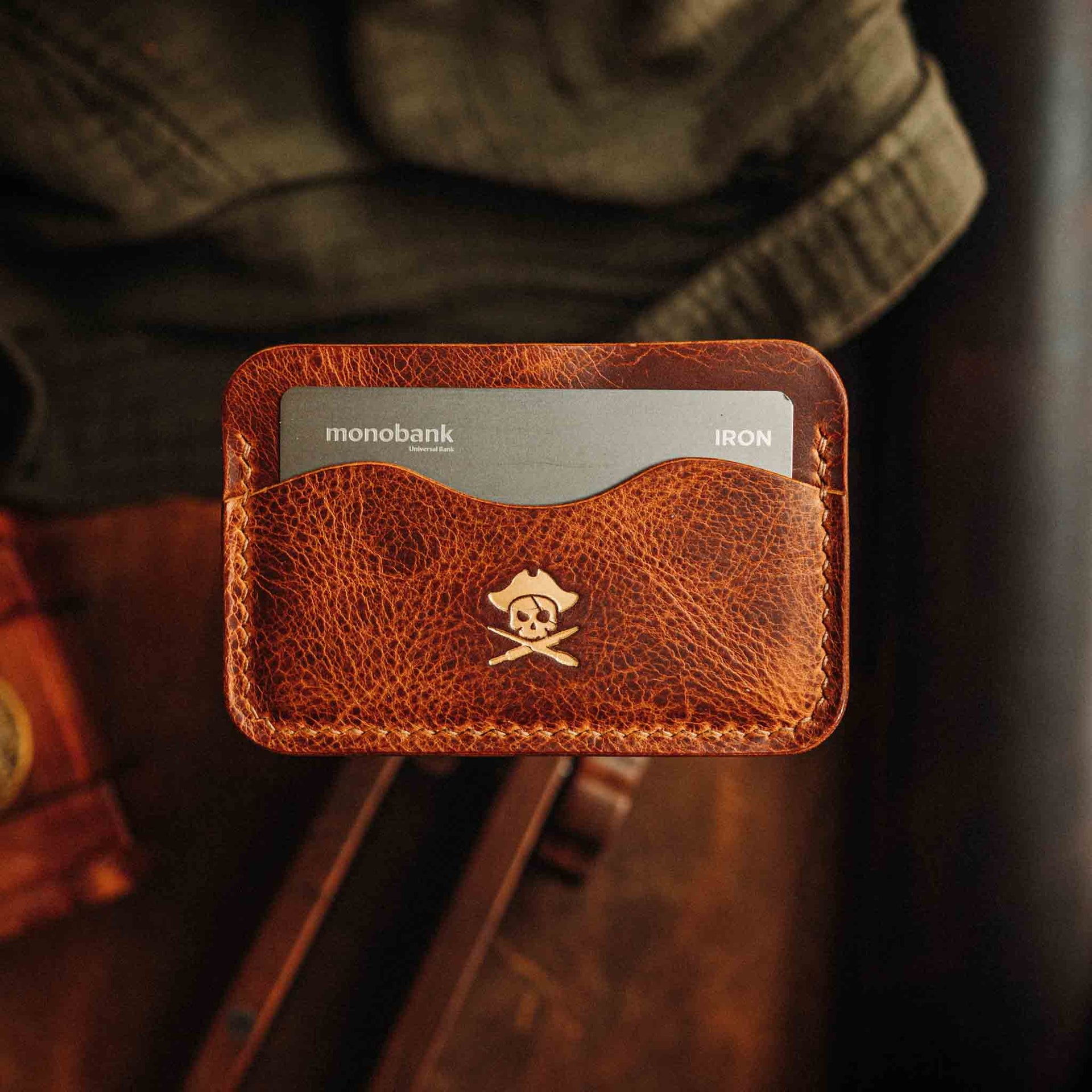 Drunken Boatswain v2 – Leather Card Holder