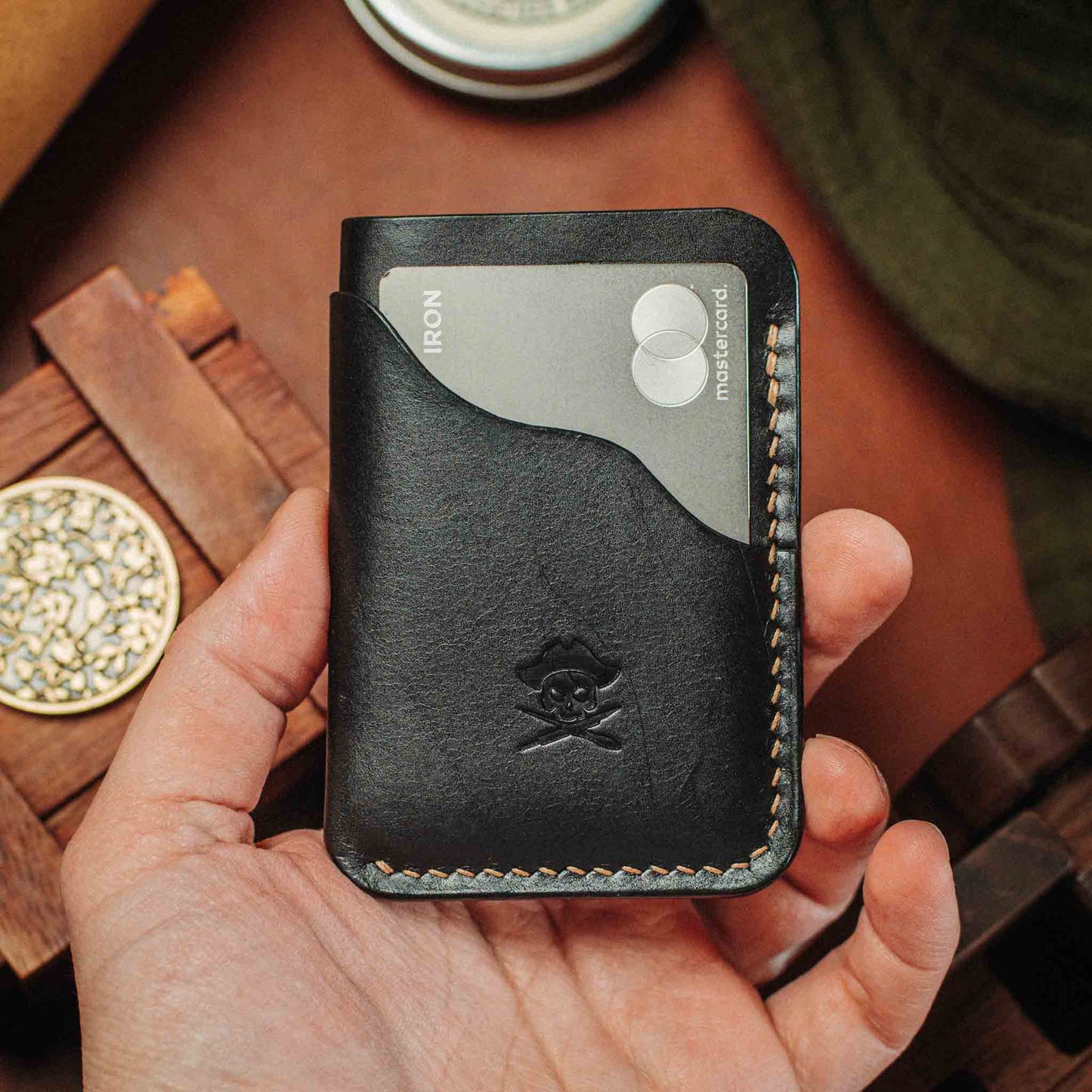 Venturer v2 – Minimalist Leather Wallet Pirate Goods