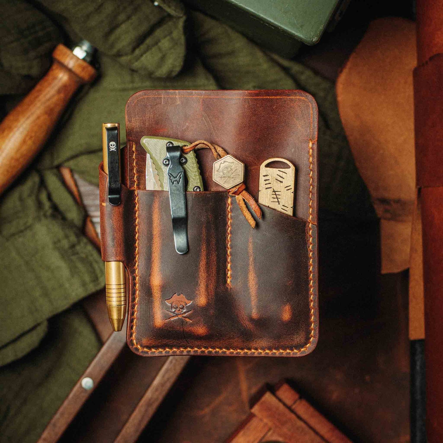 Pirate Goods First Mate Fatty – Large Leather EDC Organizer Pirate Goods