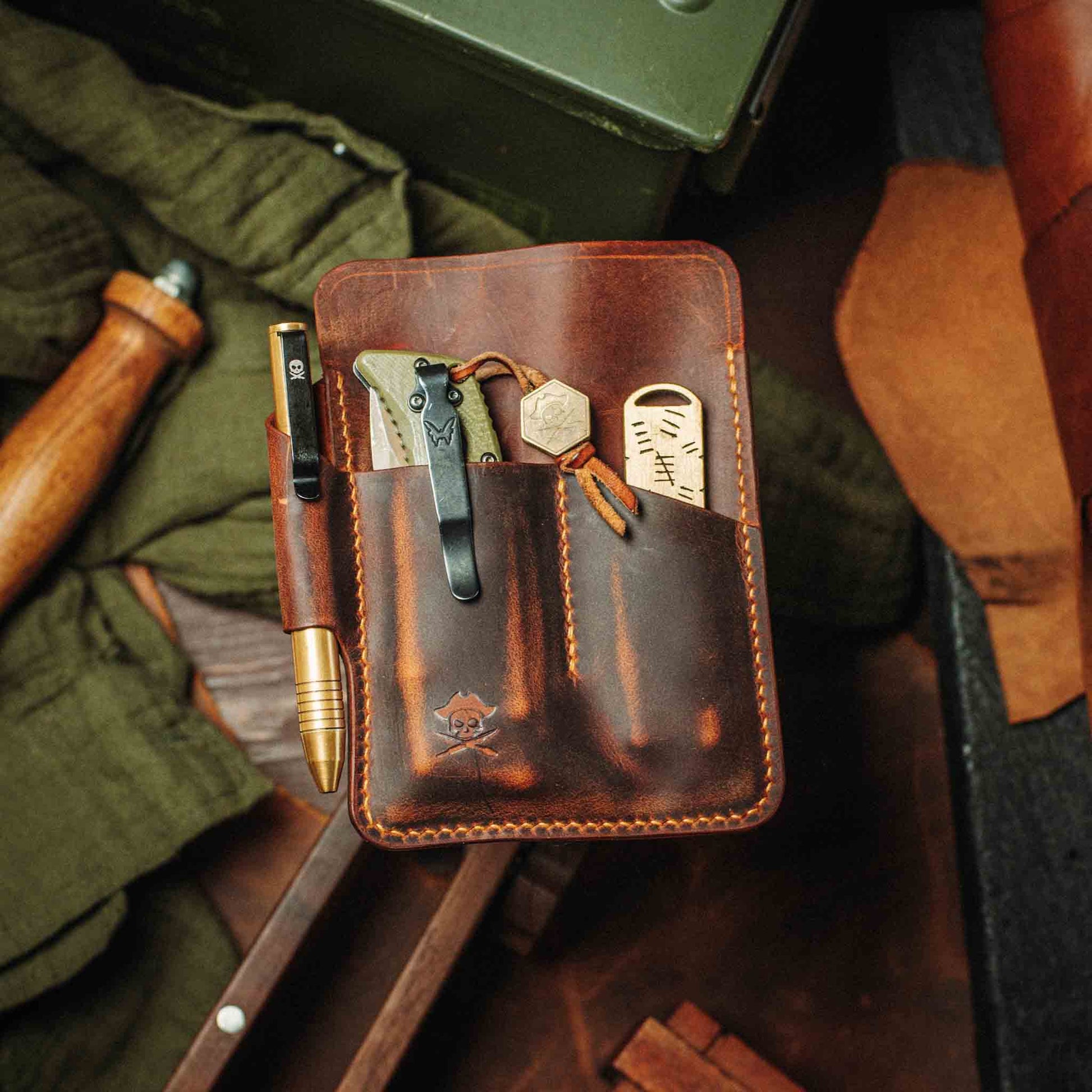 Pirate Goods First Mate Fatty – Large Leather EDC Organizer Pirate Goods