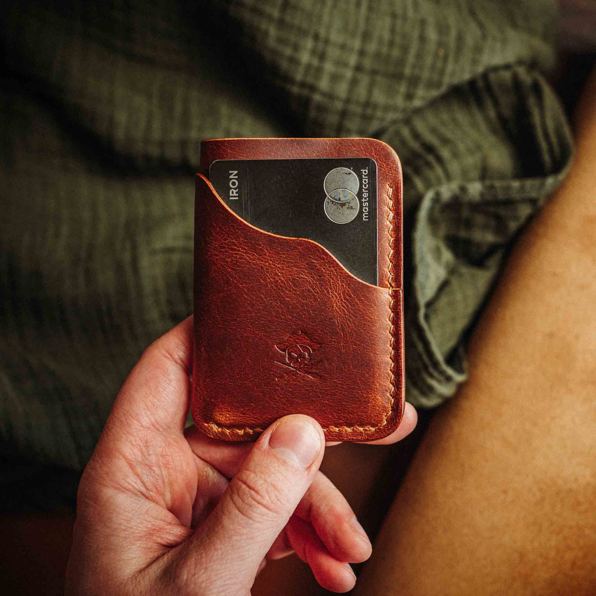 Venturer v2 – Minimalist Leather Wallet Pirate Goods