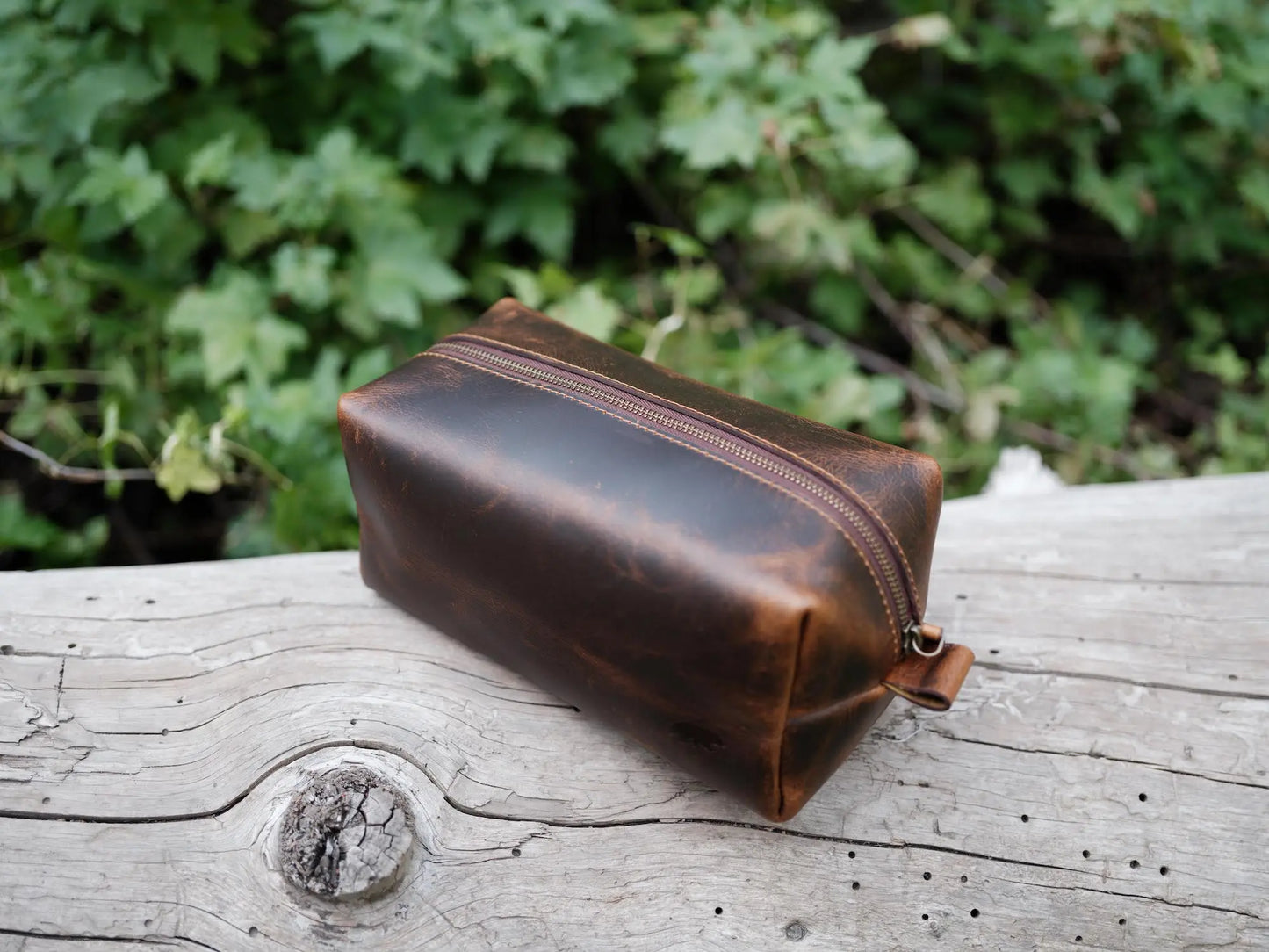 Kobuk Dopp Kit Kodiak Leather