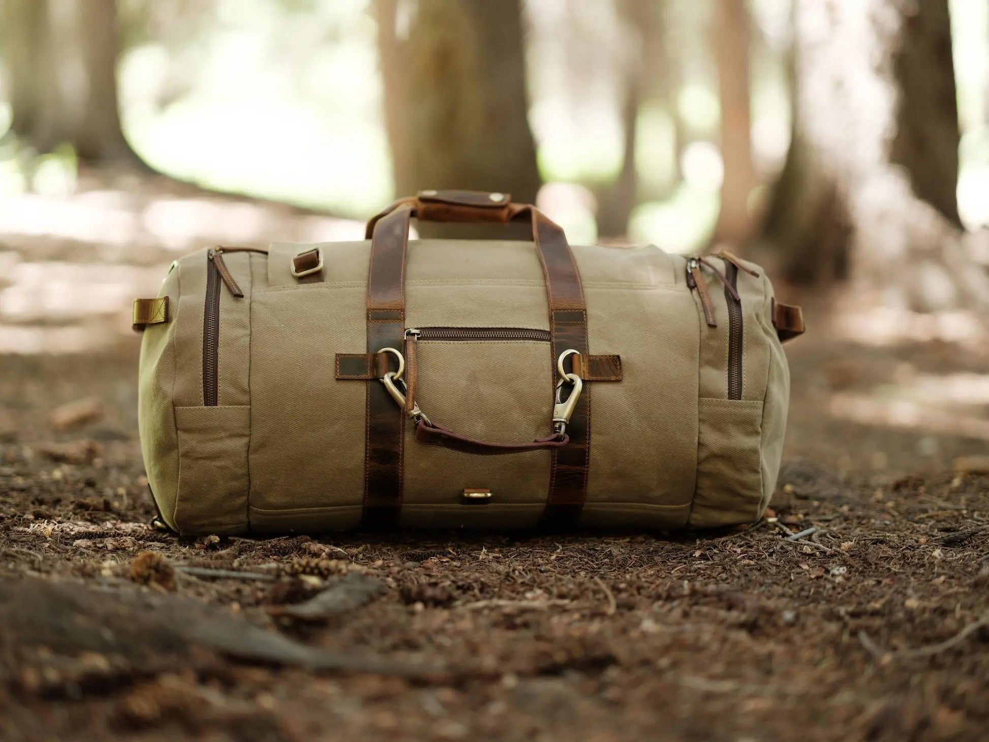 55L Nomad Canvas Duffel Kodiak Leather