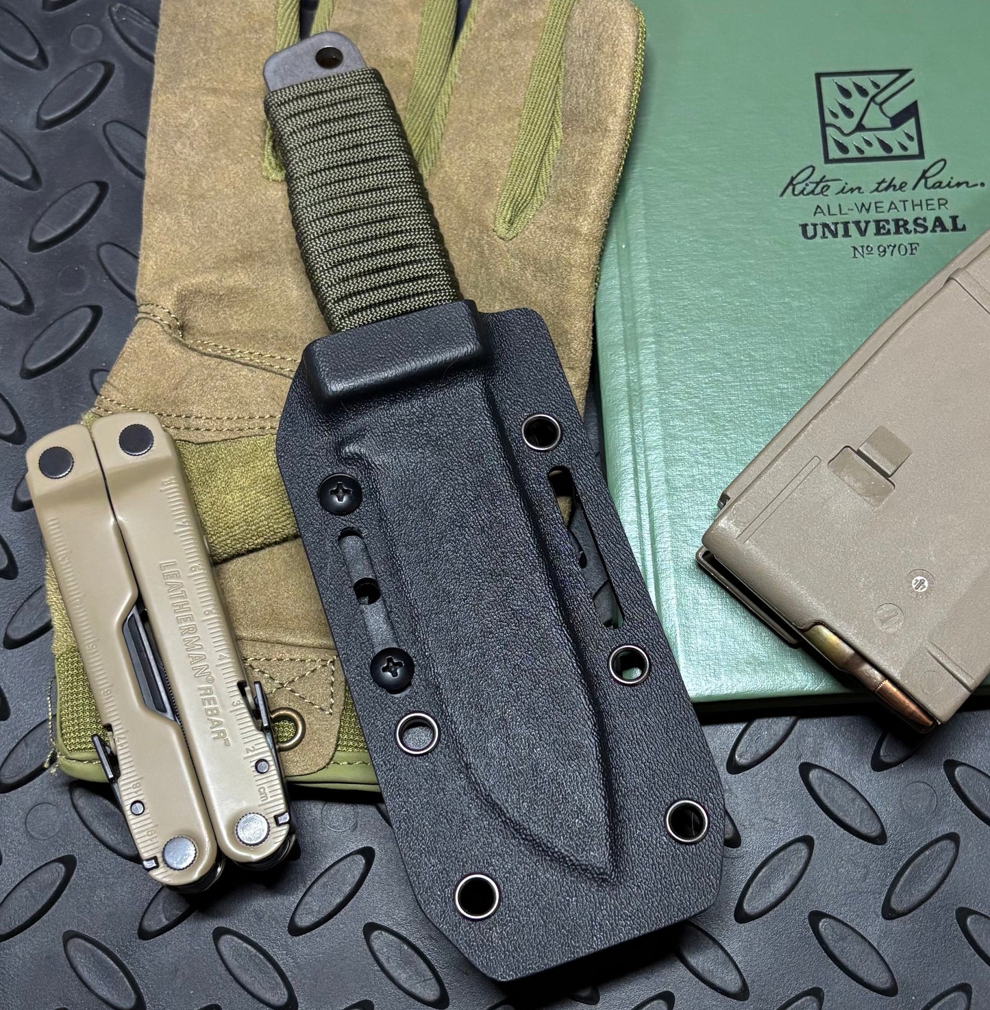 ROGAN Field Knife (RFK-PRO) Comes with sheath and belt clip.