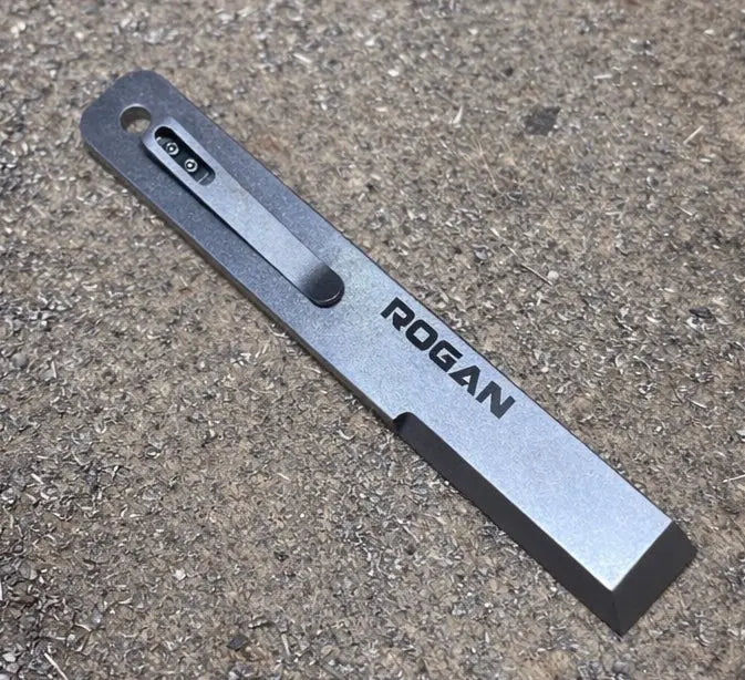 Pocket Tool Pry Bar
