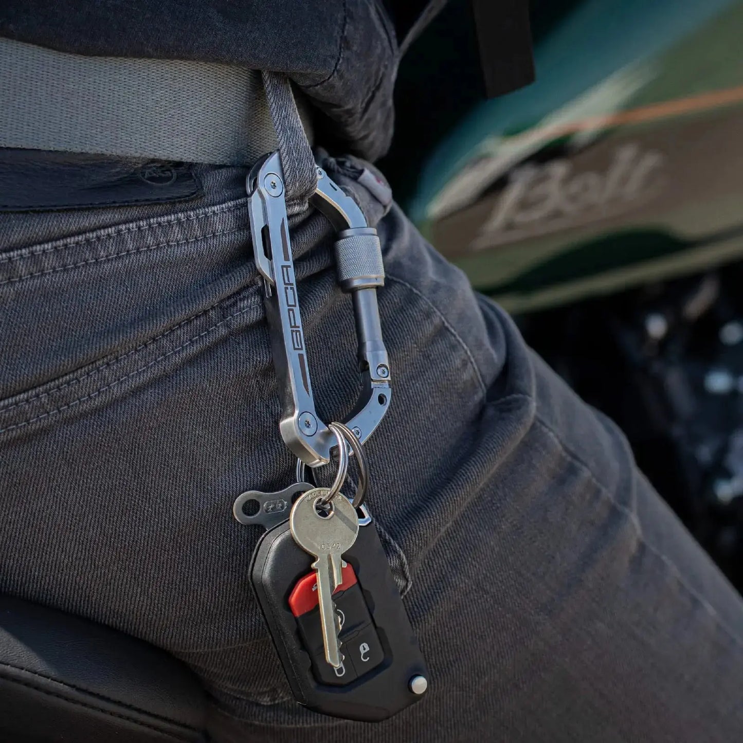 GPCA Carabiner PRO — EDC Multi-Tool Clip GPCA