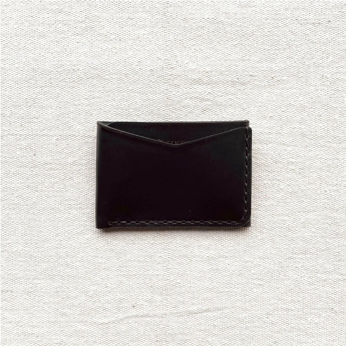 Essentials Wallet Kinshop