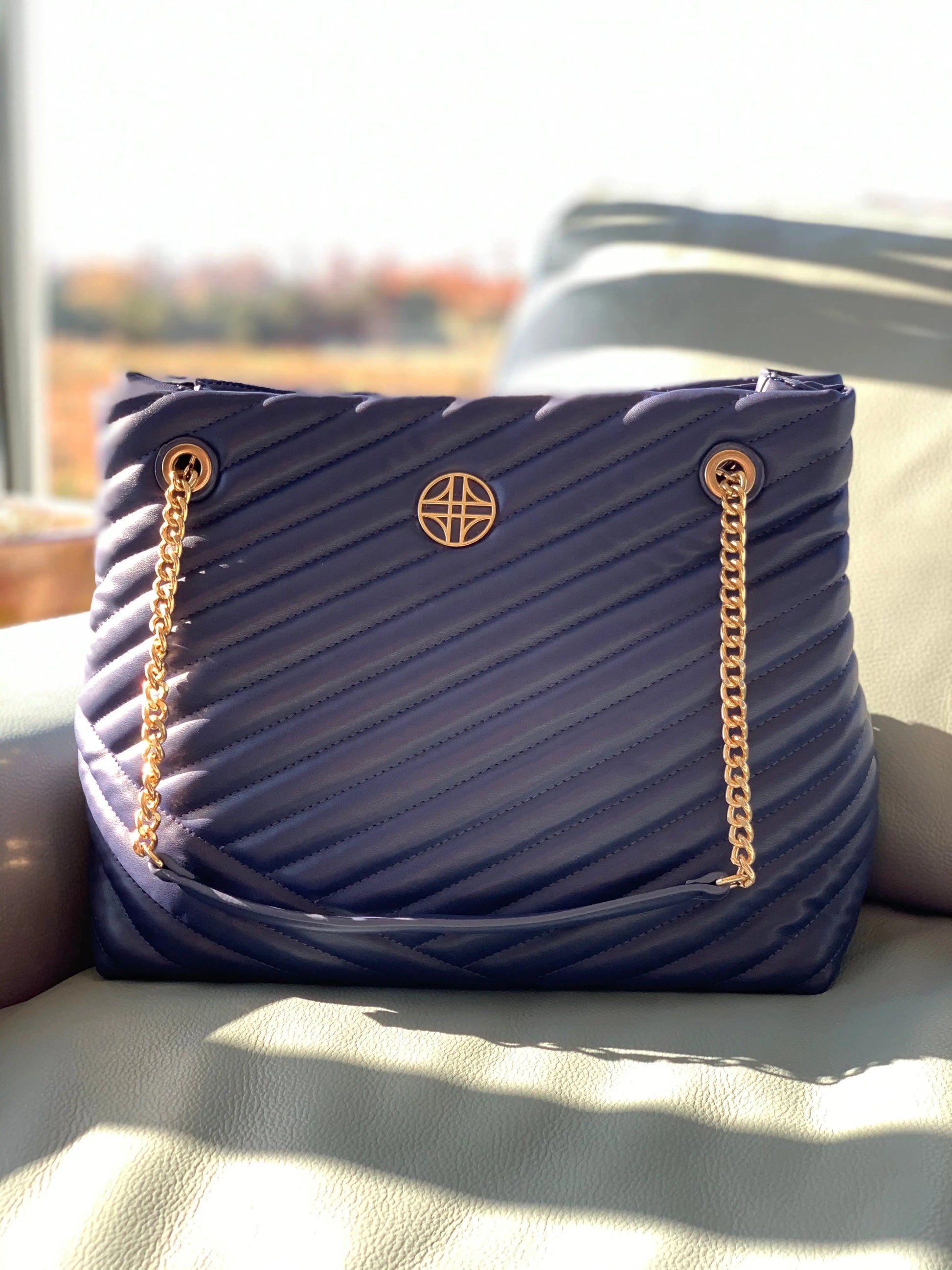 Flora Concealed Carry Purse Cameleon Bags