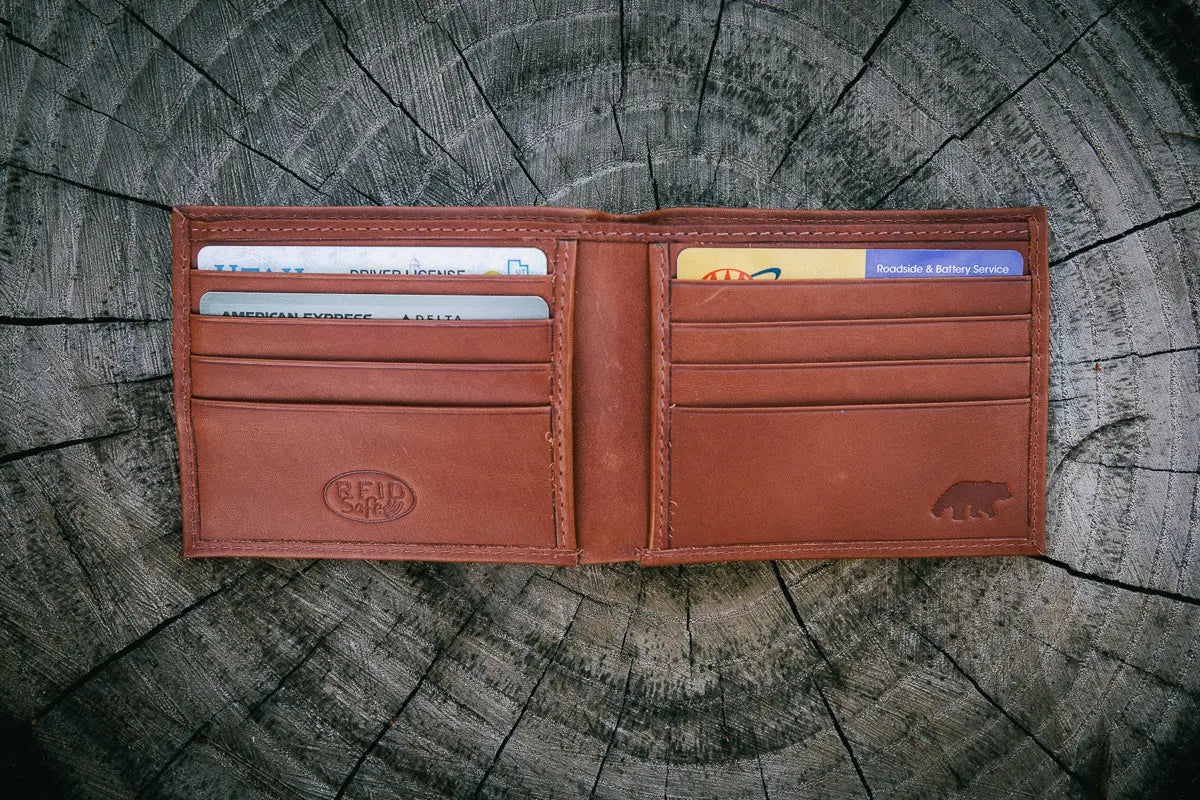 Slim RFID Bifold Kodiak Leather