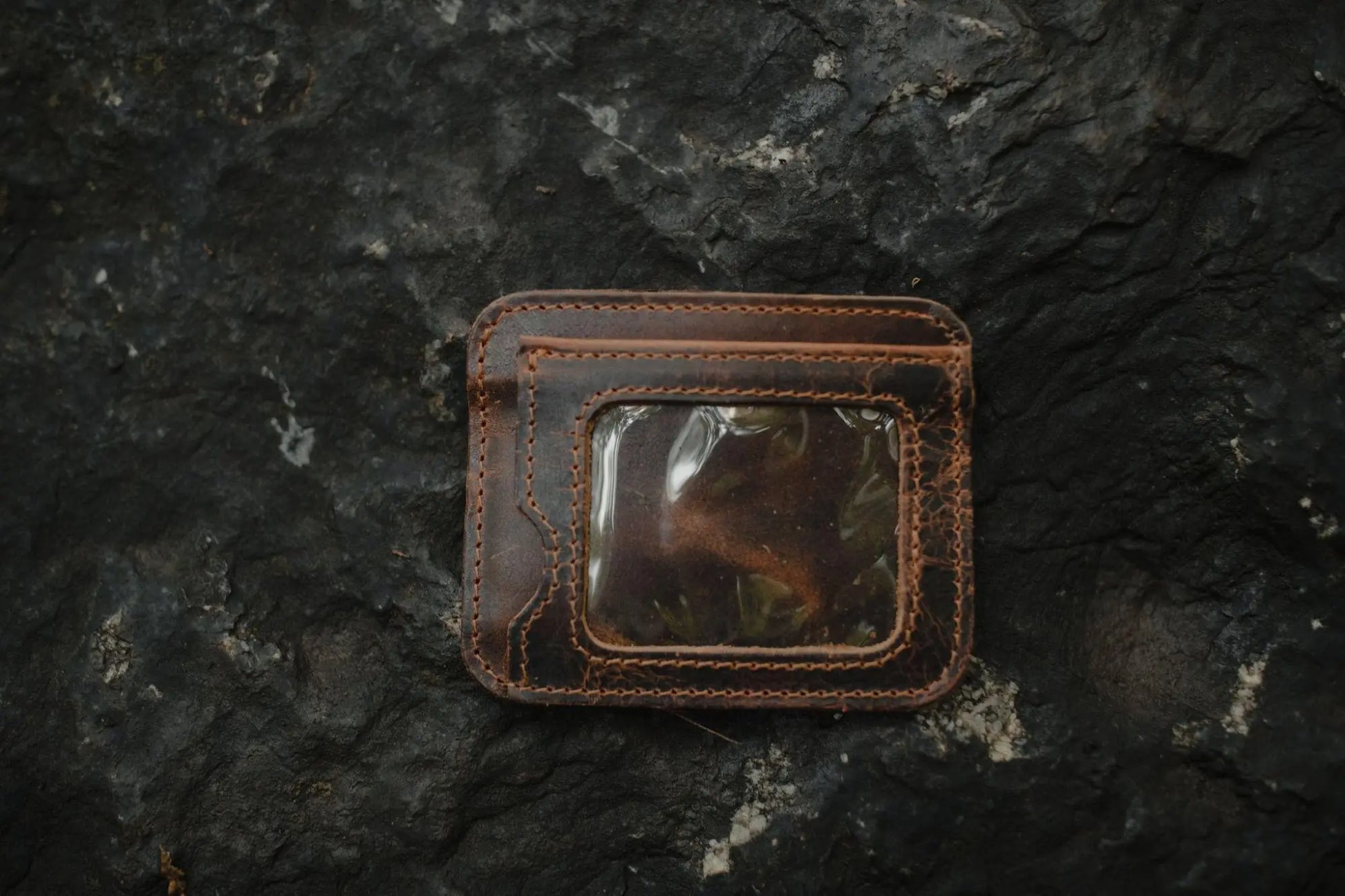 Kenai Minimalist Wallet Kodiak Leather