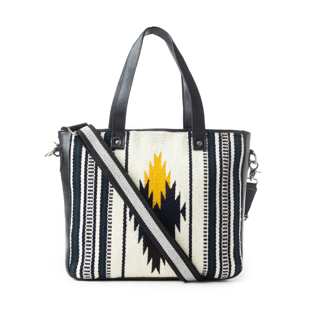 Pueblo Visions Concealed Carry Bag In Black Myra USA