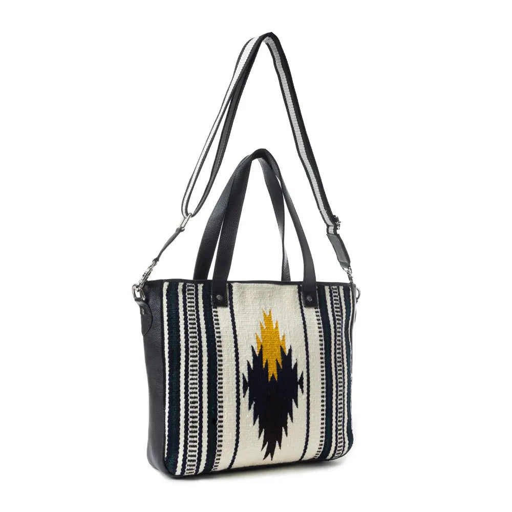 Pueblo Visions Concealed Carry Bag In Black Myra USA