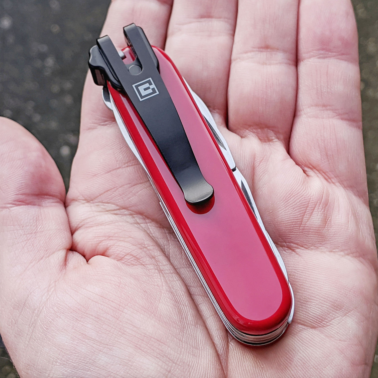 SwissQlip - Swiss Army Knife Pocket Clip Clip & Carry