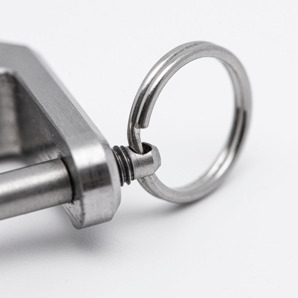 Dango Carabiner & Shackle
