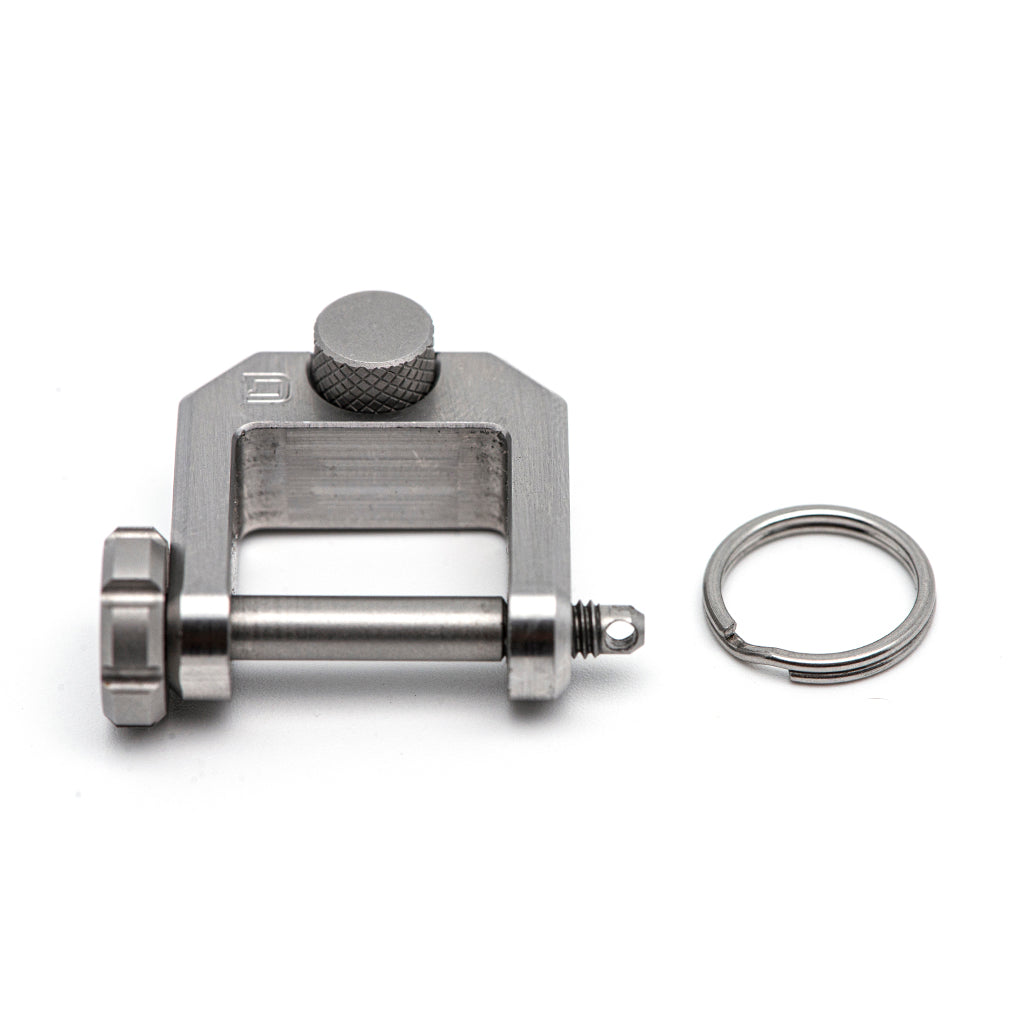 Dango Carabiner & Shackle