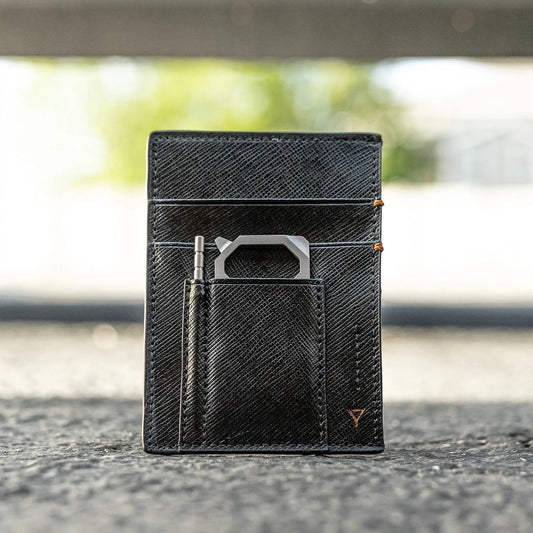 Refyne CC1 Slim Black Wallet REFYNE