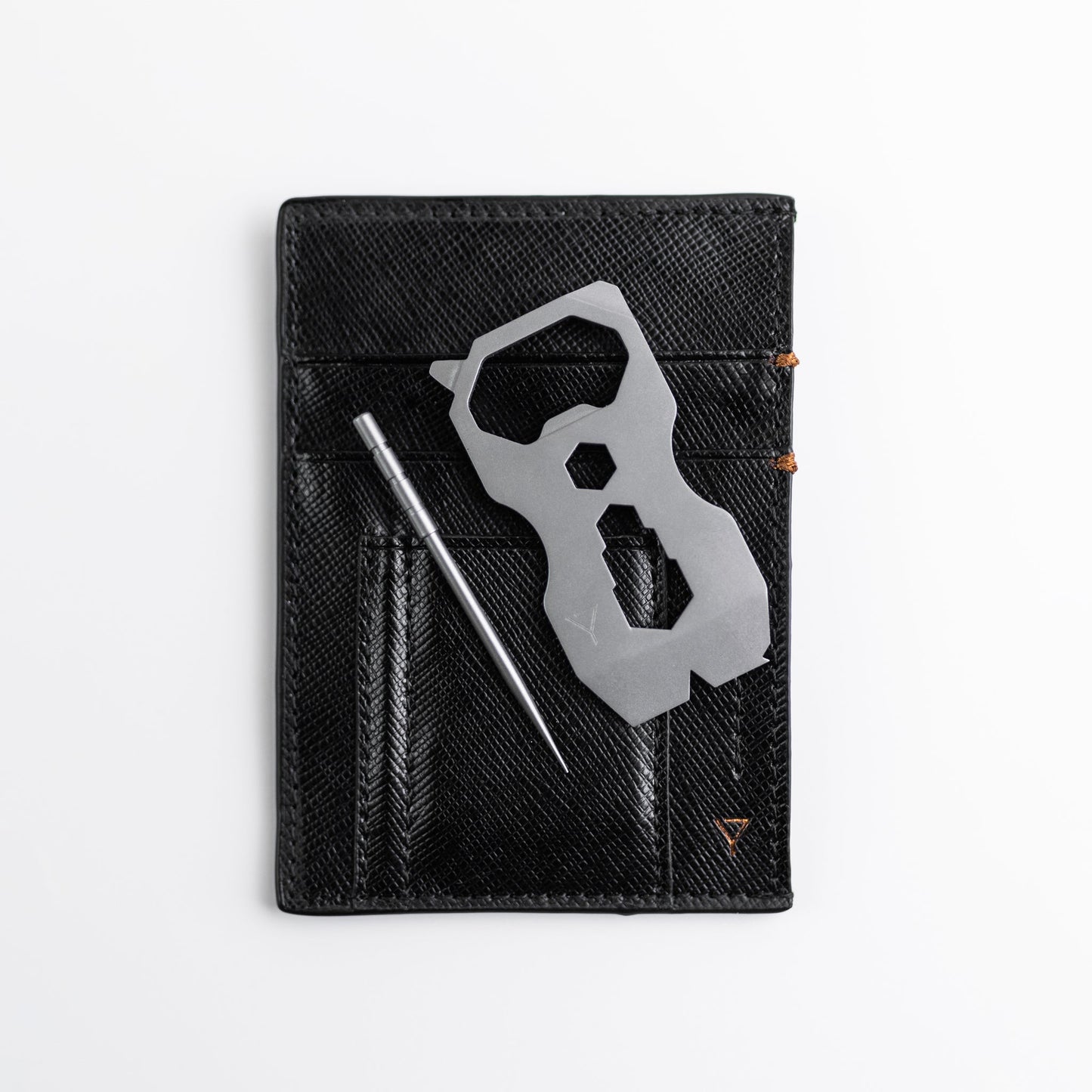 Refyne CC1 Slim Black Wallet