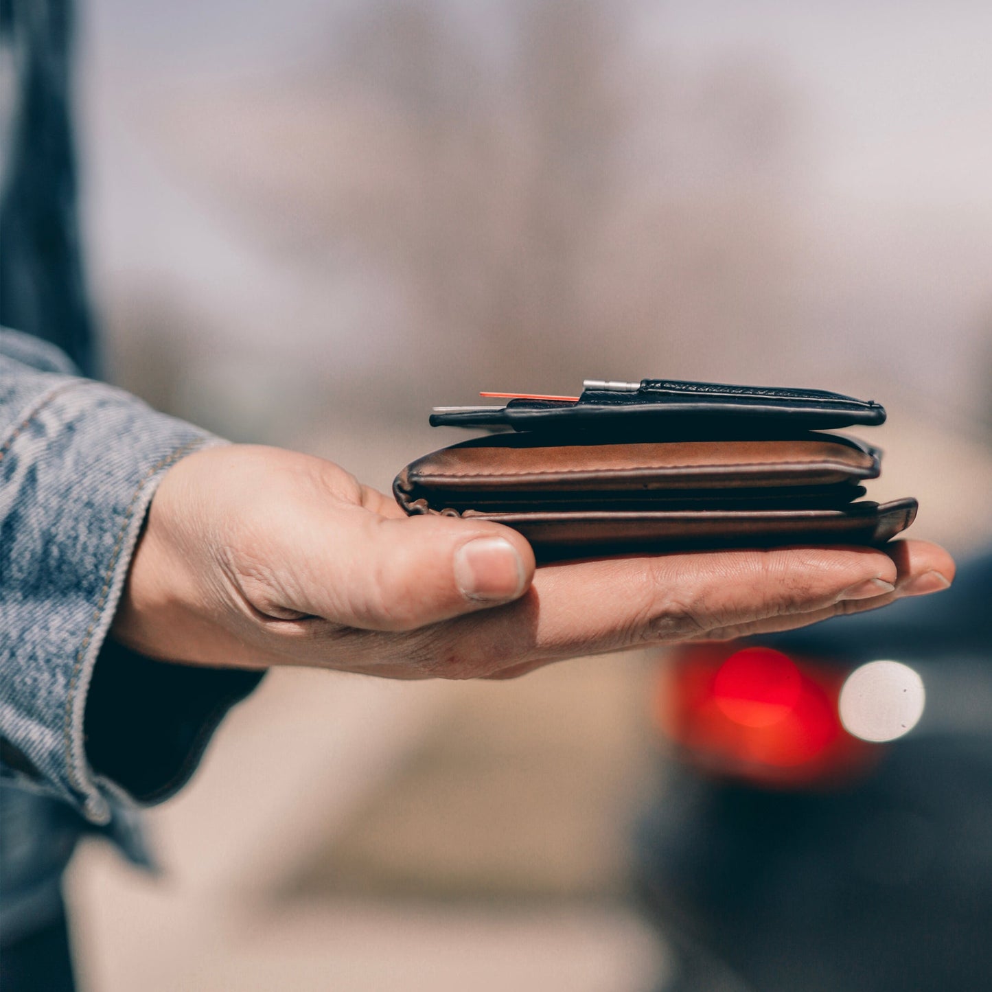 Refyne CC1 Slim Black Wallet