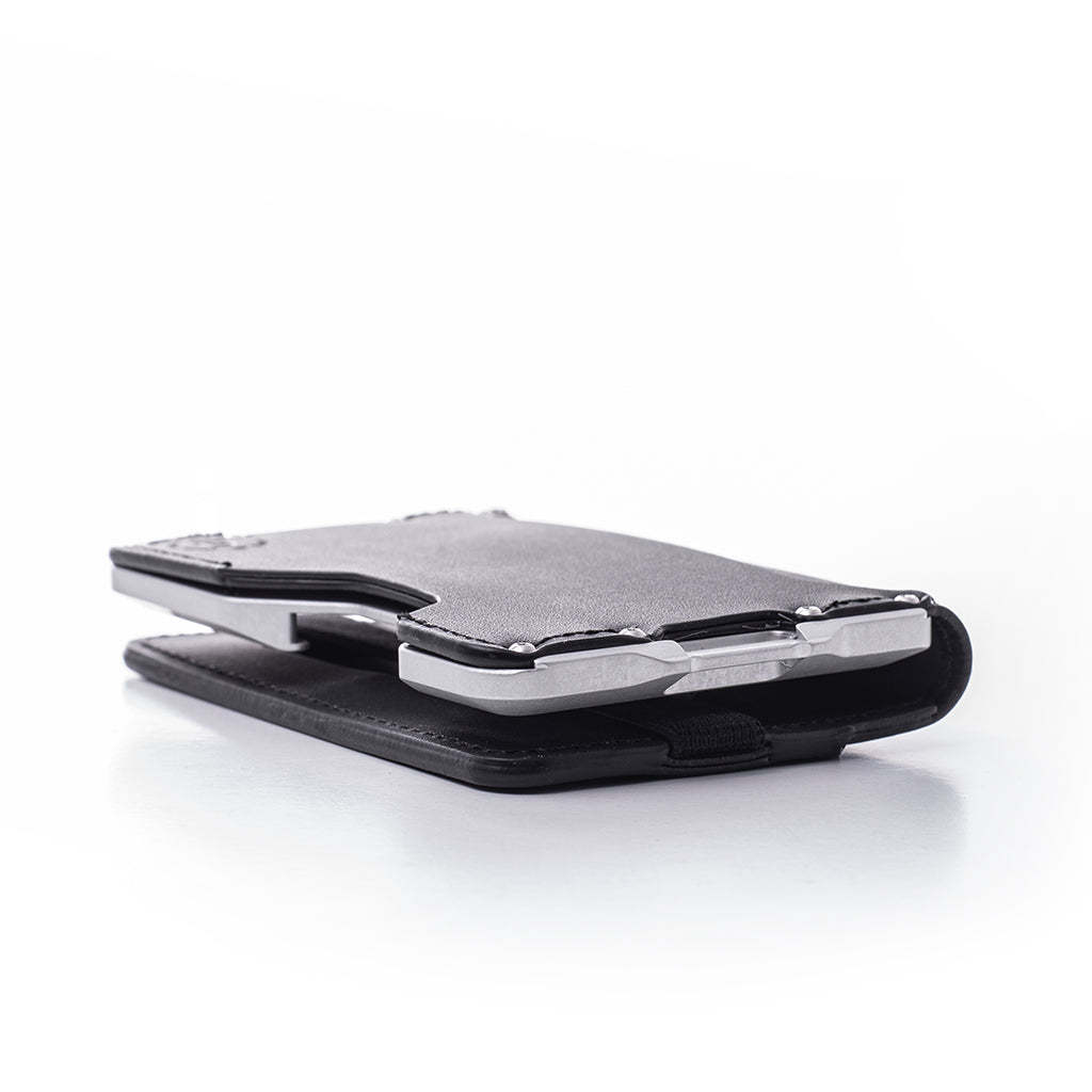 Dango D03 Dapper™ Bifold Wallet