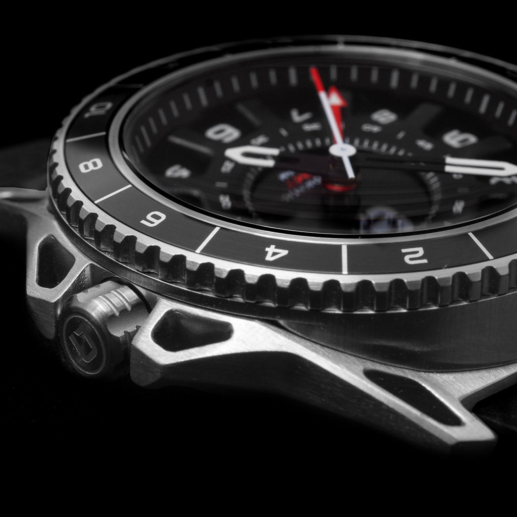 Dango GMT-01 - Automatic GMT Watch with Metal Bracelet