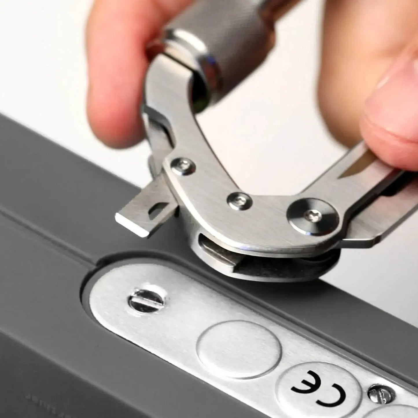 GPCA Carabiner PRO — EDC Multi-Tool Clip GPCA