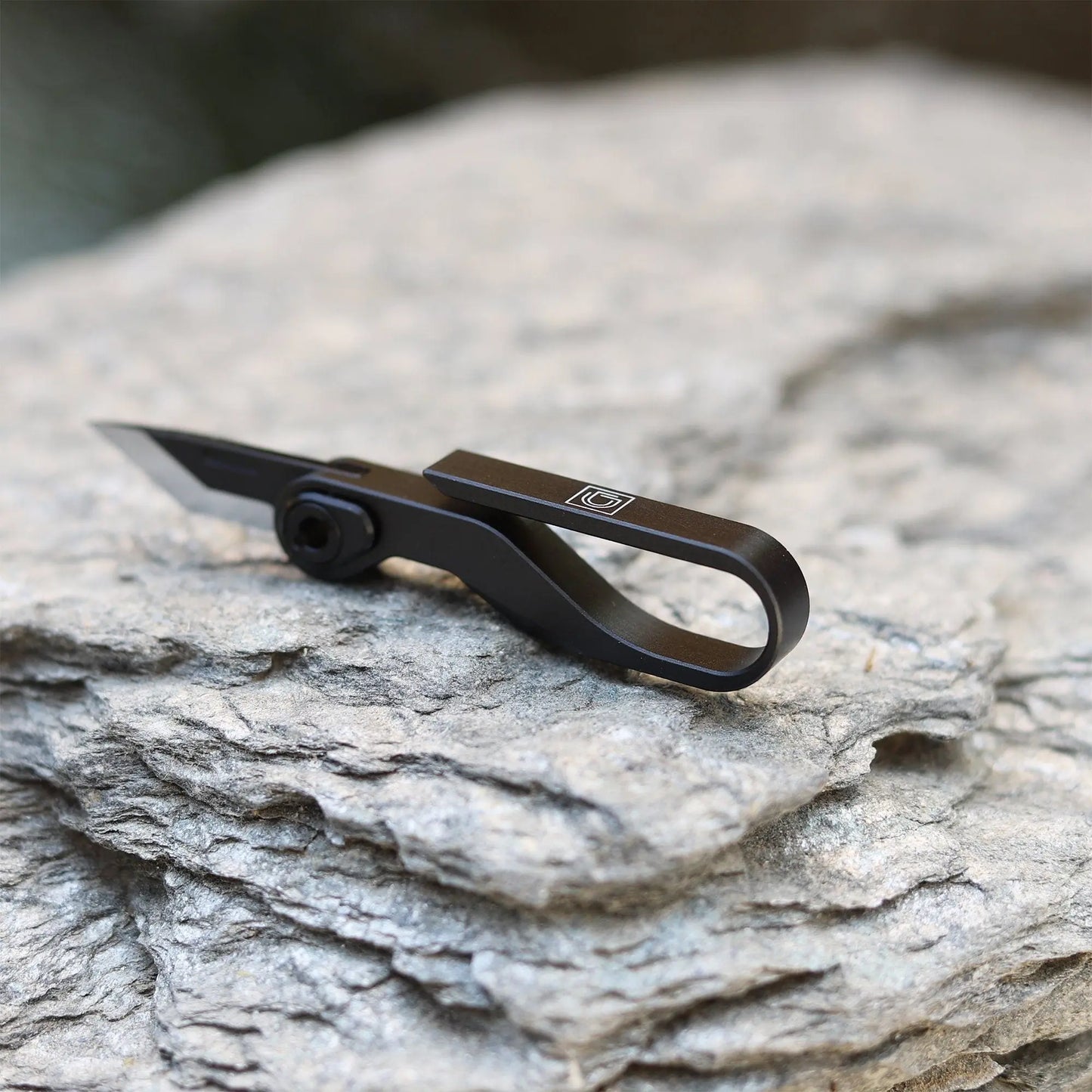 KLIP BLACK: Aluminum Knife & EDC Suspension Hook Dapper Design