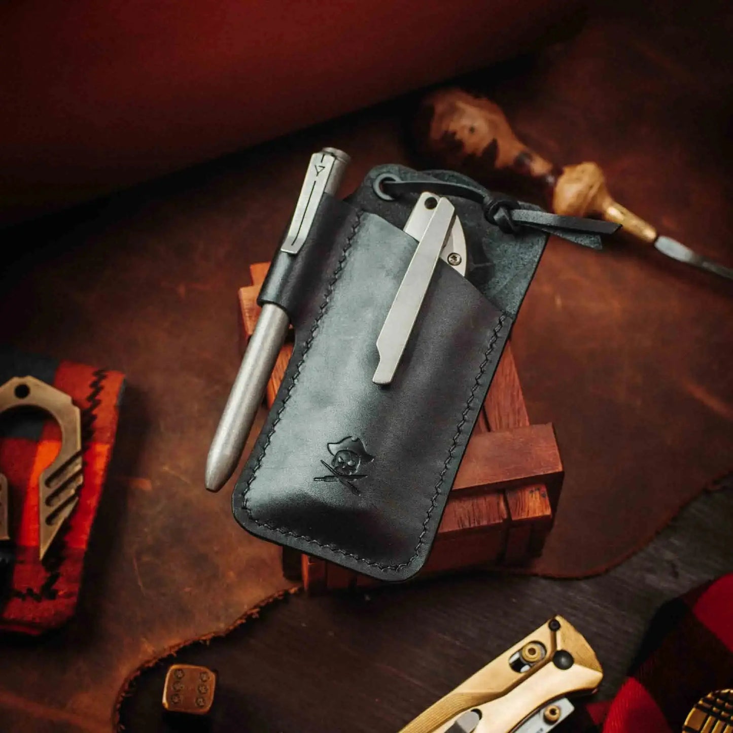 Pirate Goods Sailor Knife Sleeve – Leather EDC Pocket Knife Holder Pirate Goods