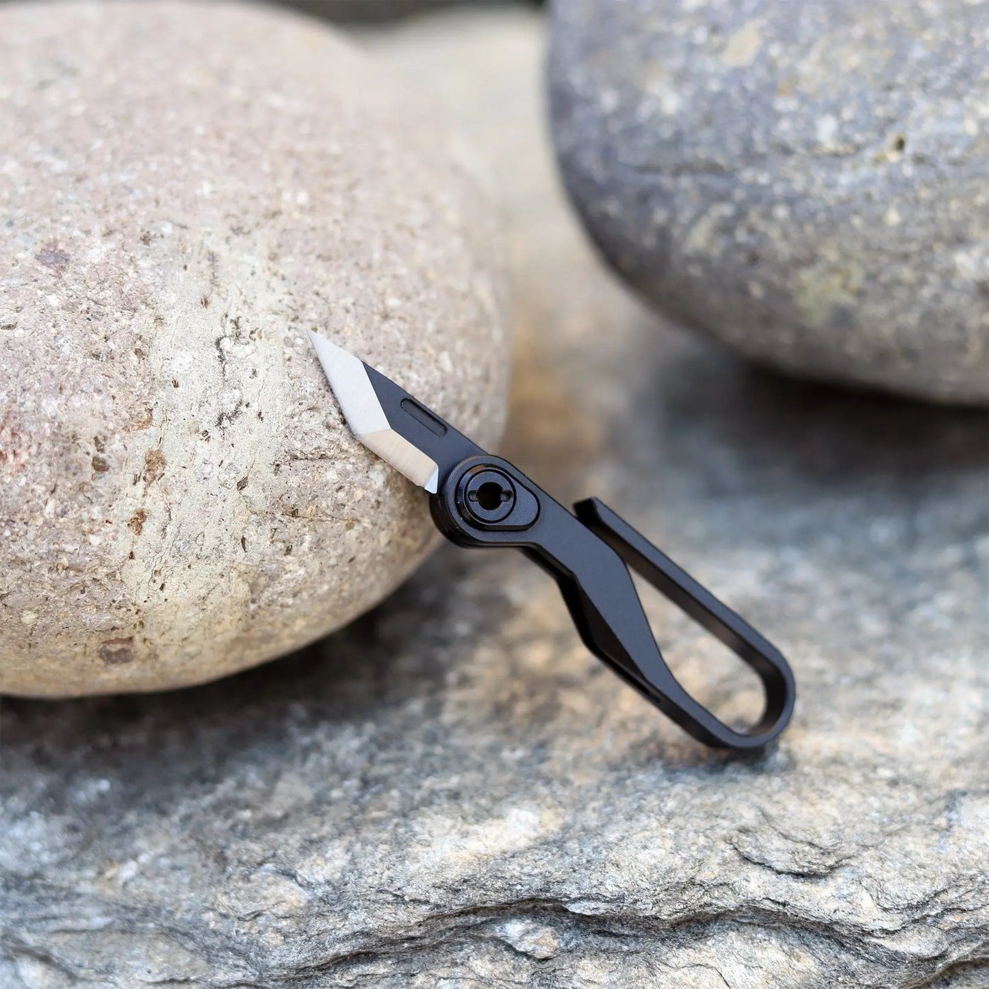 KLIP BLACK: Aluminum Knife & EDC Suspension Hook Dapper Design